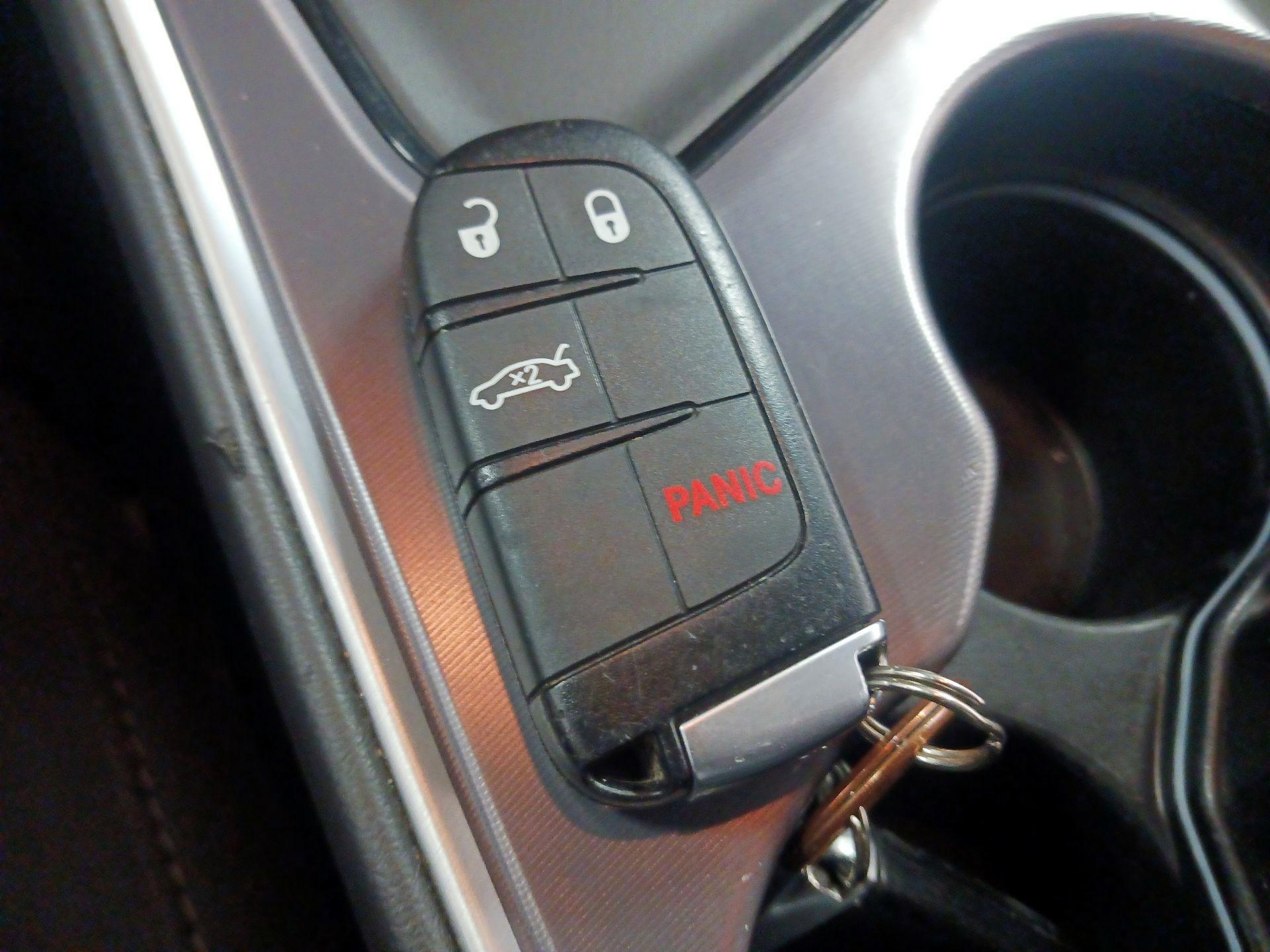 Thumbnail: 2019 Dodge Challenger - 18