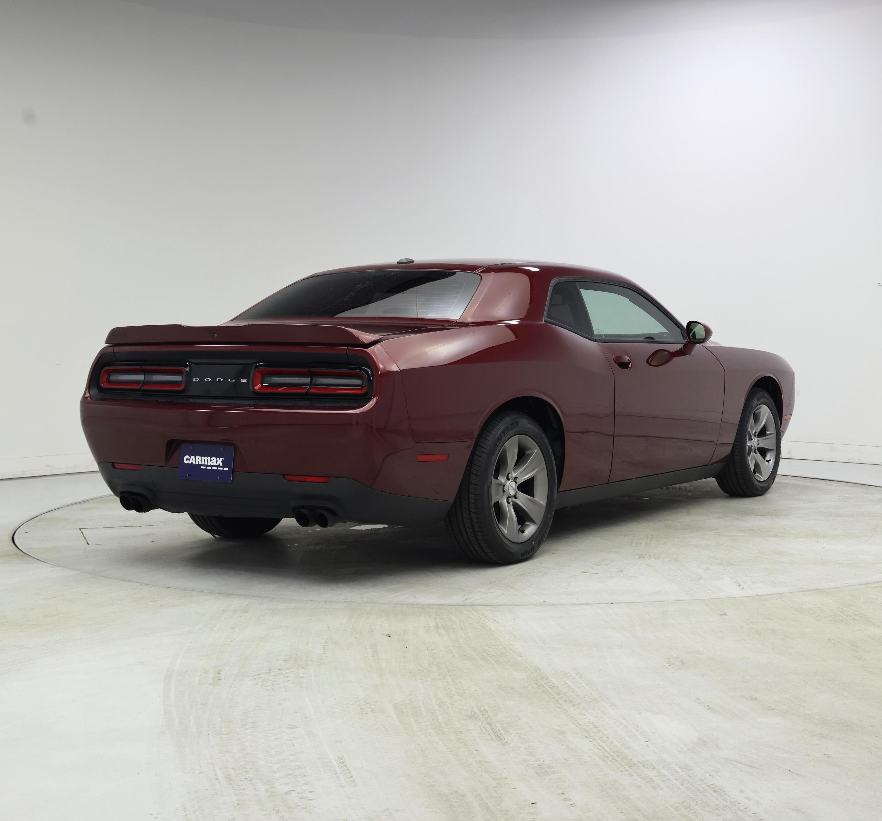 Thumbnail: 2019 Dodge Challenger - 8