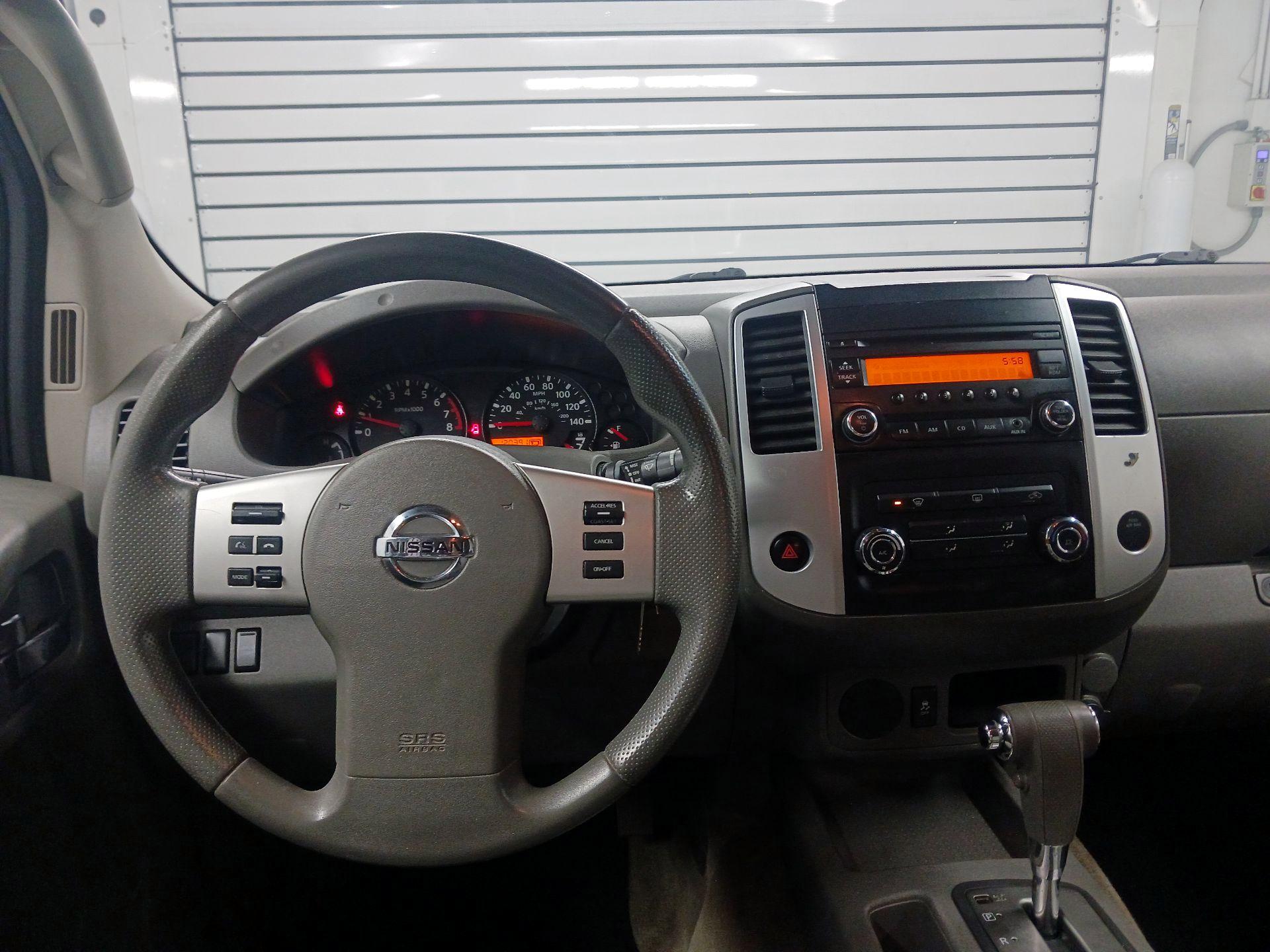 Thumbnail: 2014 Nissan Frontier - 10