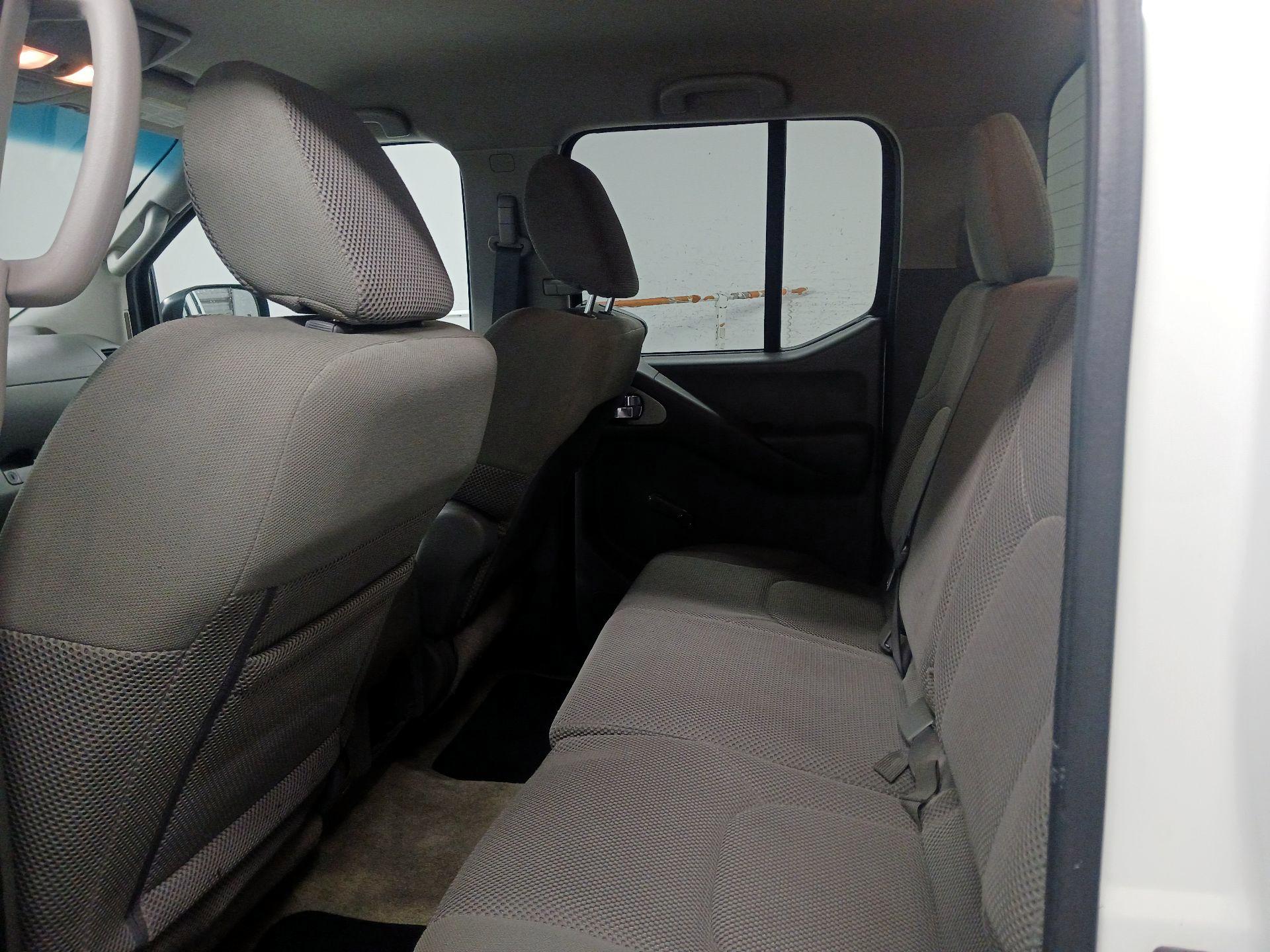 Thumbnail: 2014 Nissan Frontier - 16