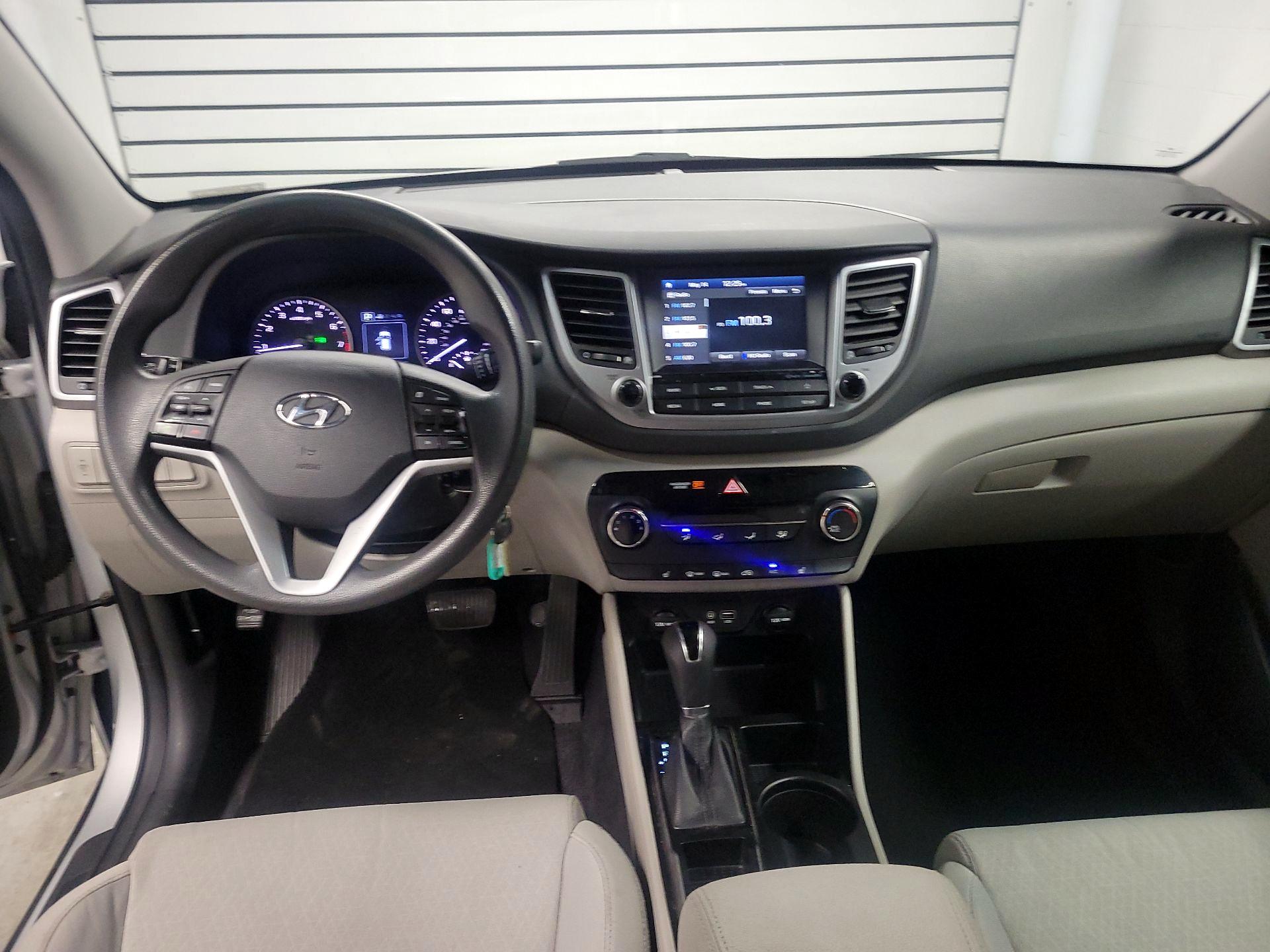 Thumbnail: 2018 Hyundai Tucson - 9