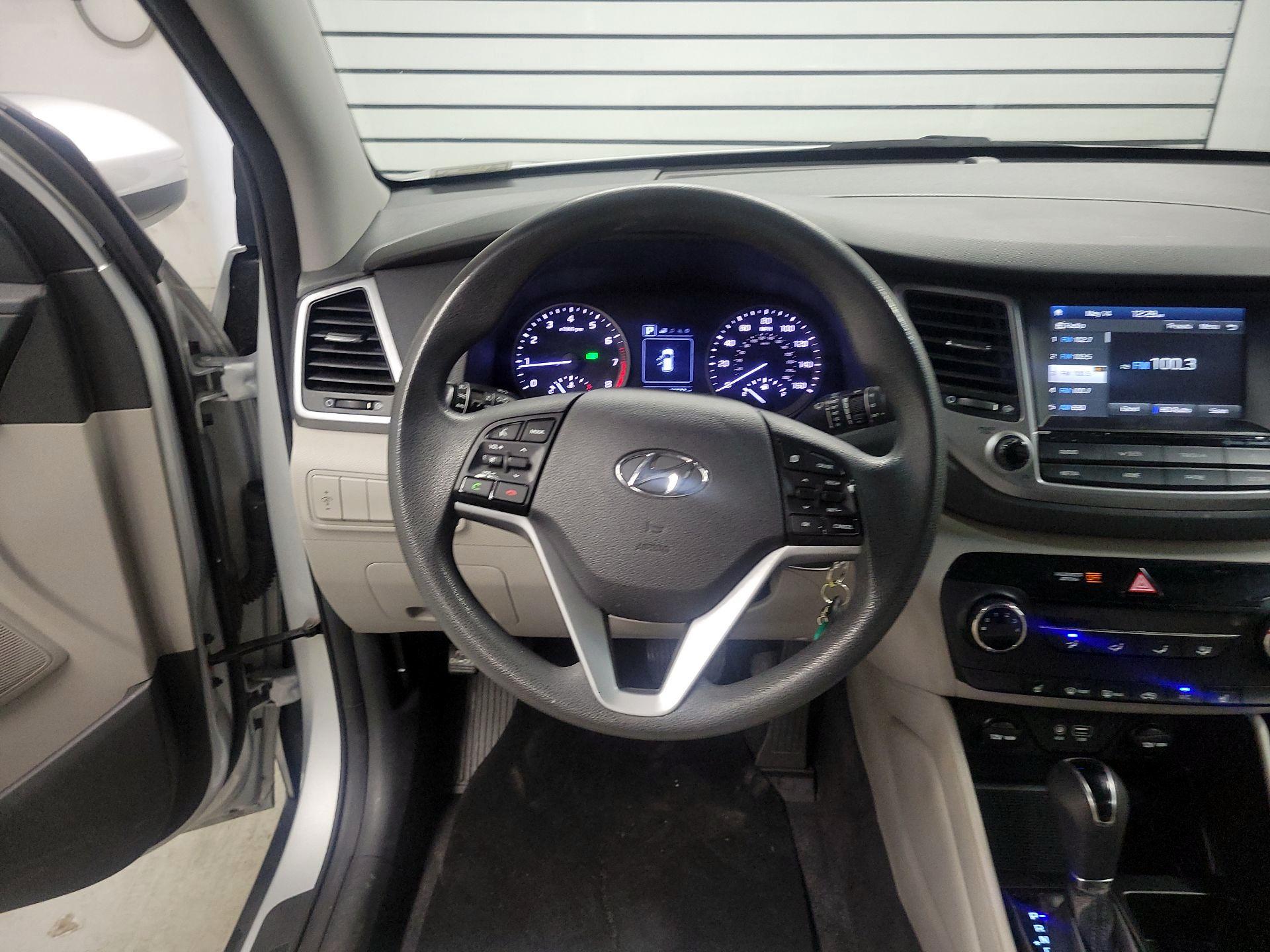 Thumbnail: 2018 Hyundai Tucson - 10