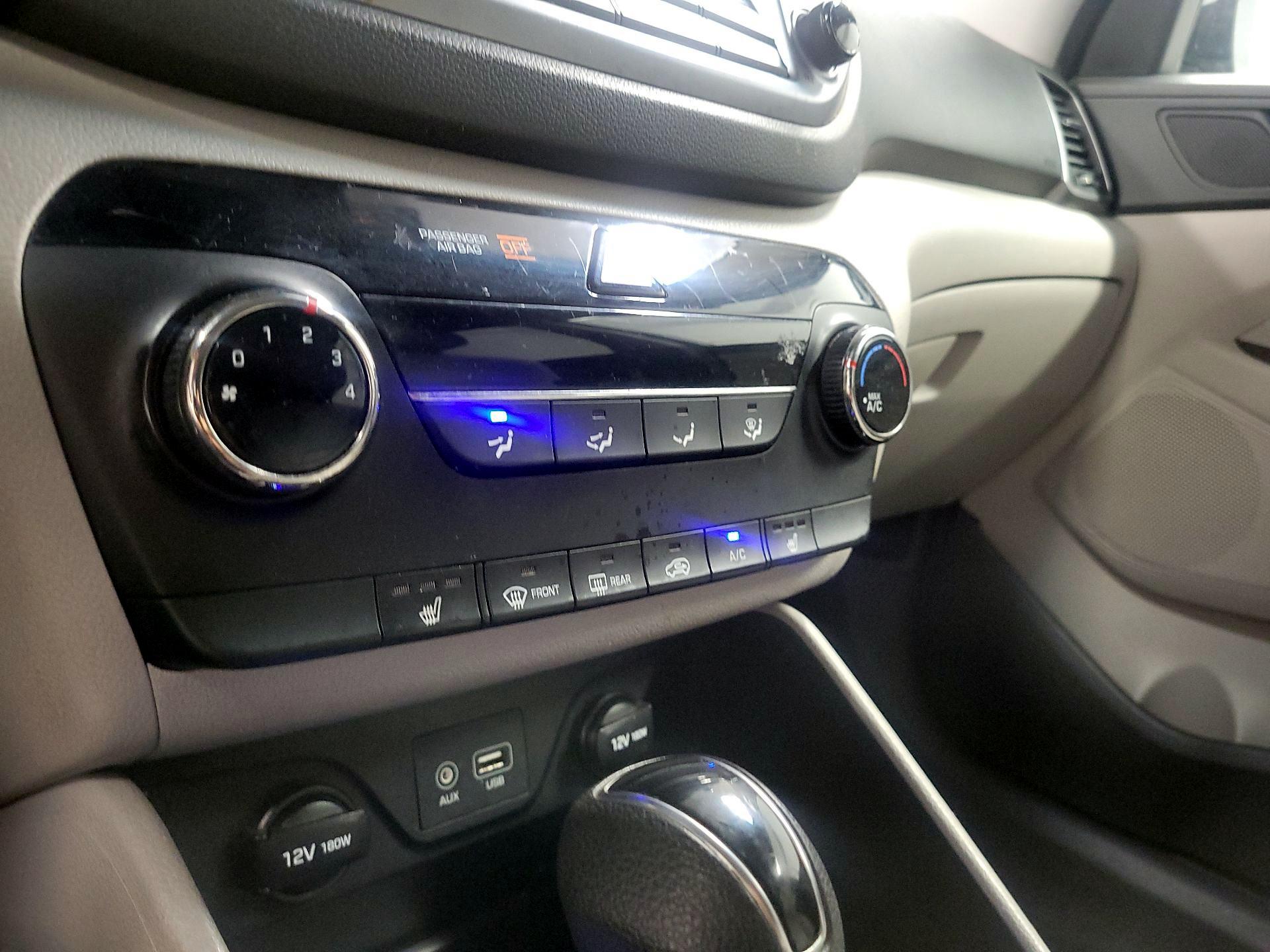 Thumbnail: 2018 Hyundai Tucson - 14