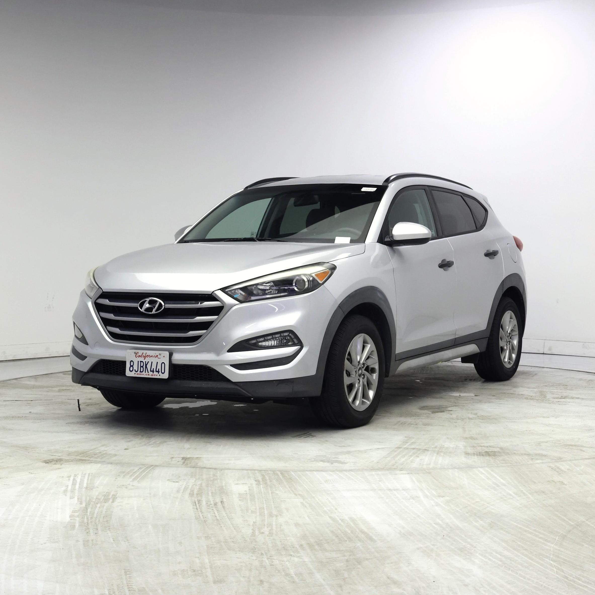 Thumbnail: 2018 Hyundai Tucson - 4