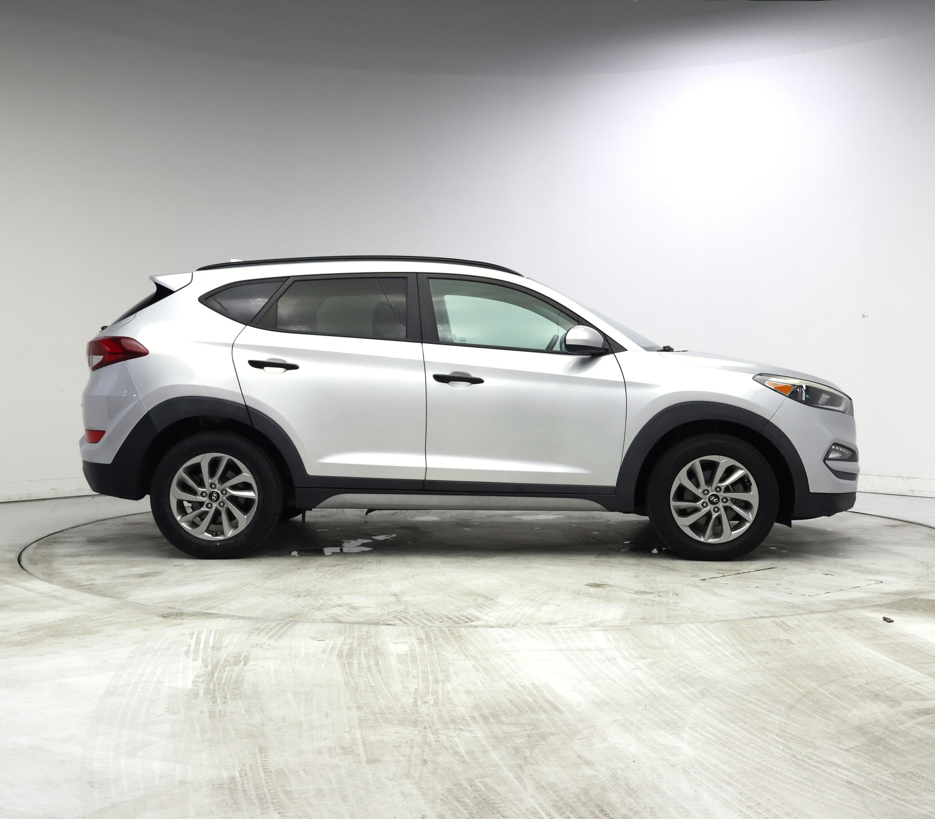 Thumbnail: 2018 Hyundai Tucson - 7