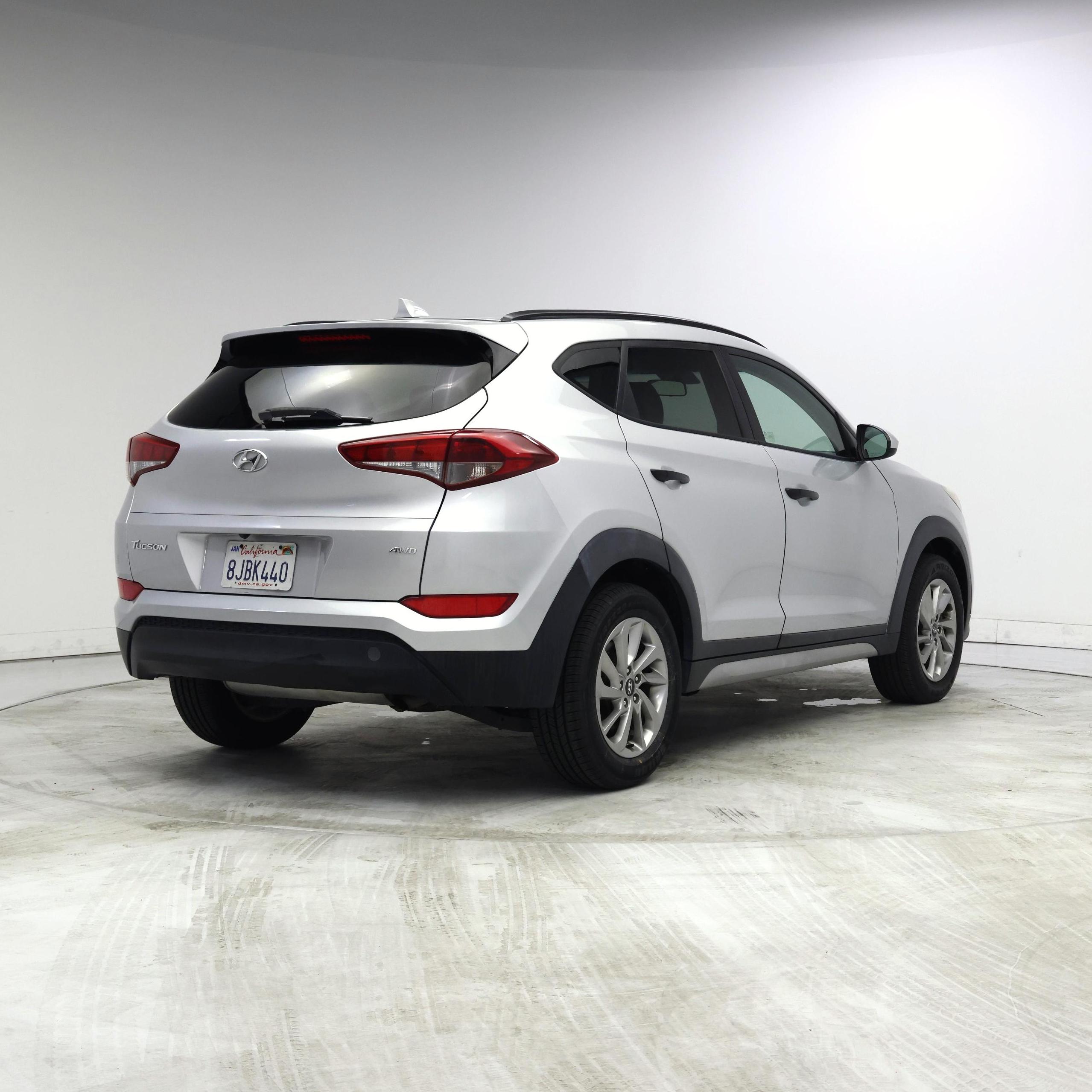 Thumbnail: 2018 Hyundai Tucson - 8