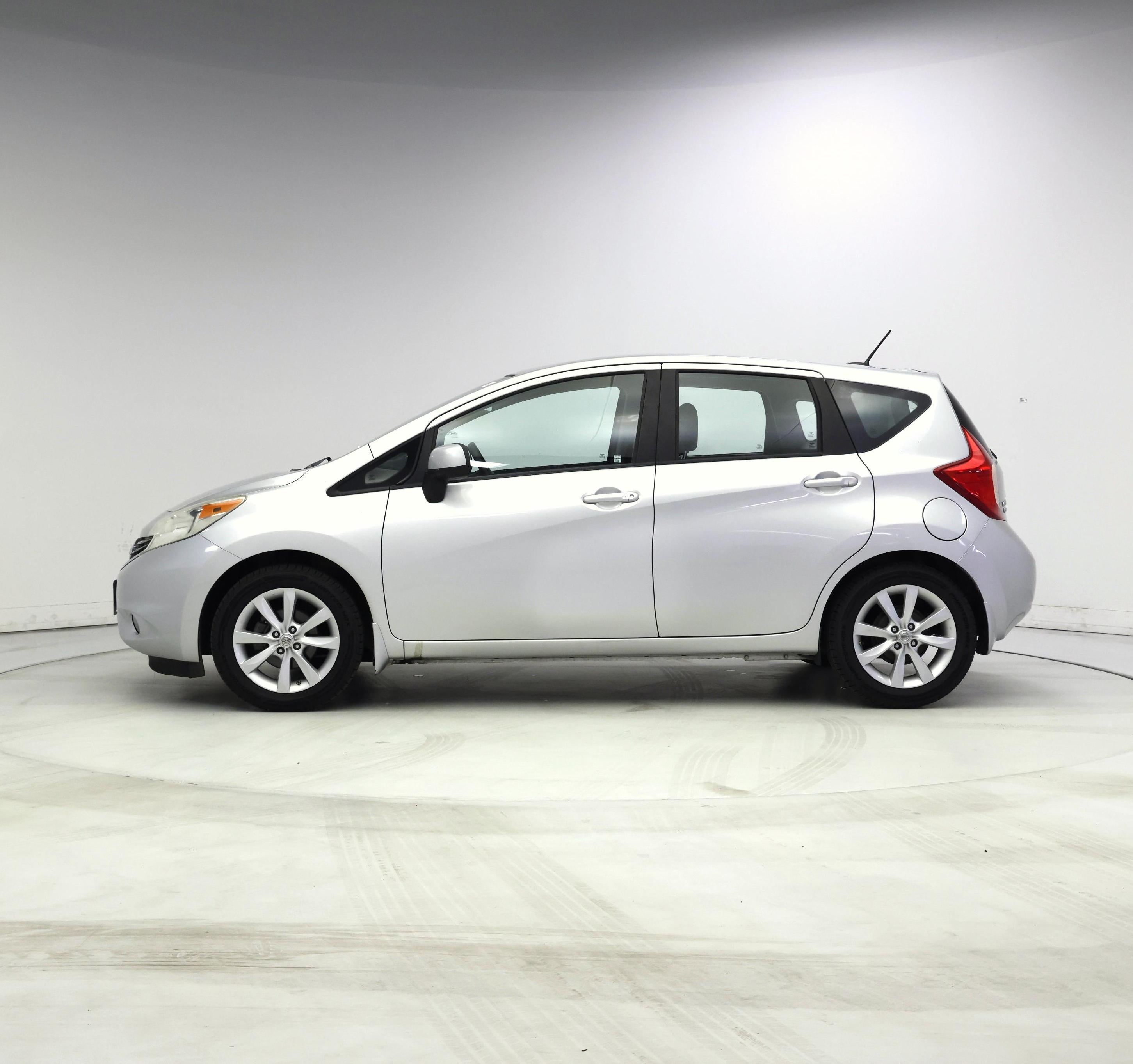 Thumbnail: 2014 Nissan Versa Note - 3