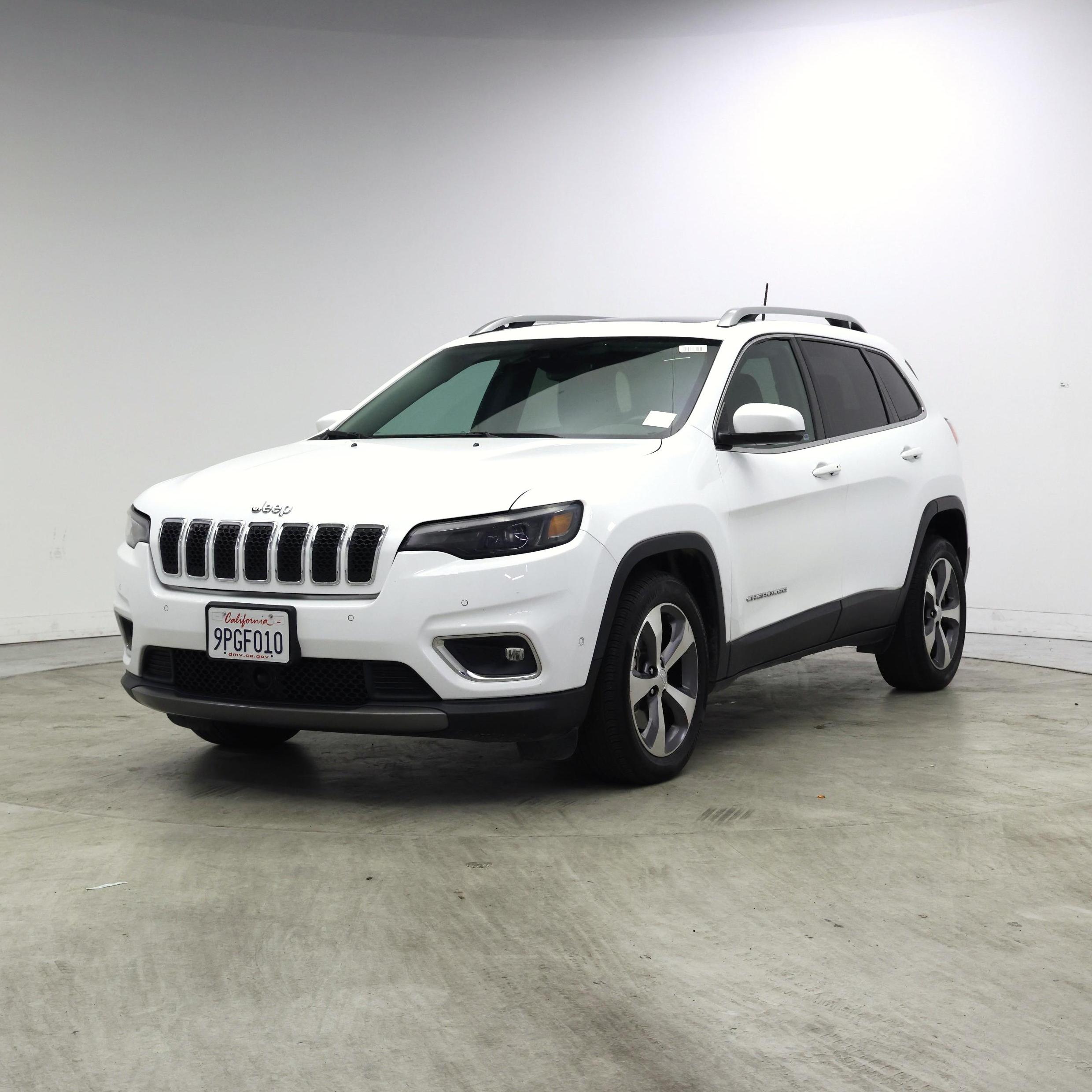 Thumbnail: 2021 Jeep Cherokee - 4