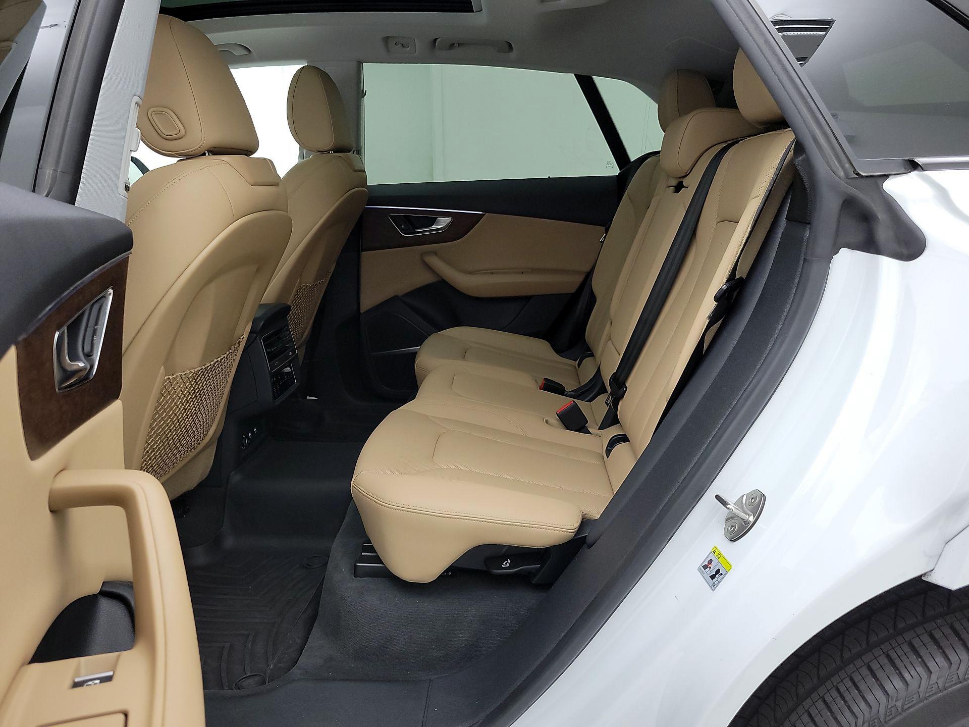 Thumbnail: 2019 Audi Q8 - 20