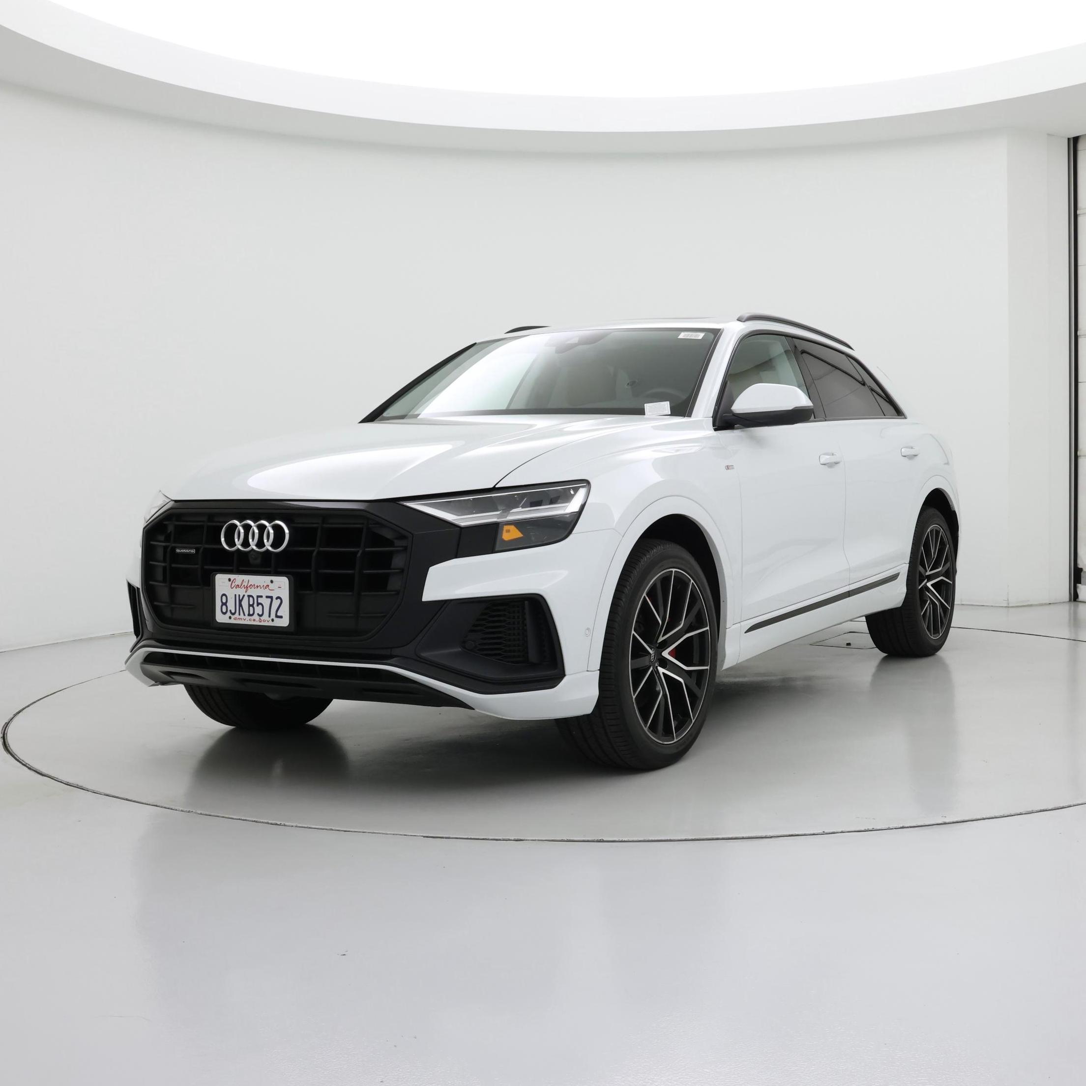Thumbnail: 2019 Audi Q8 - 4