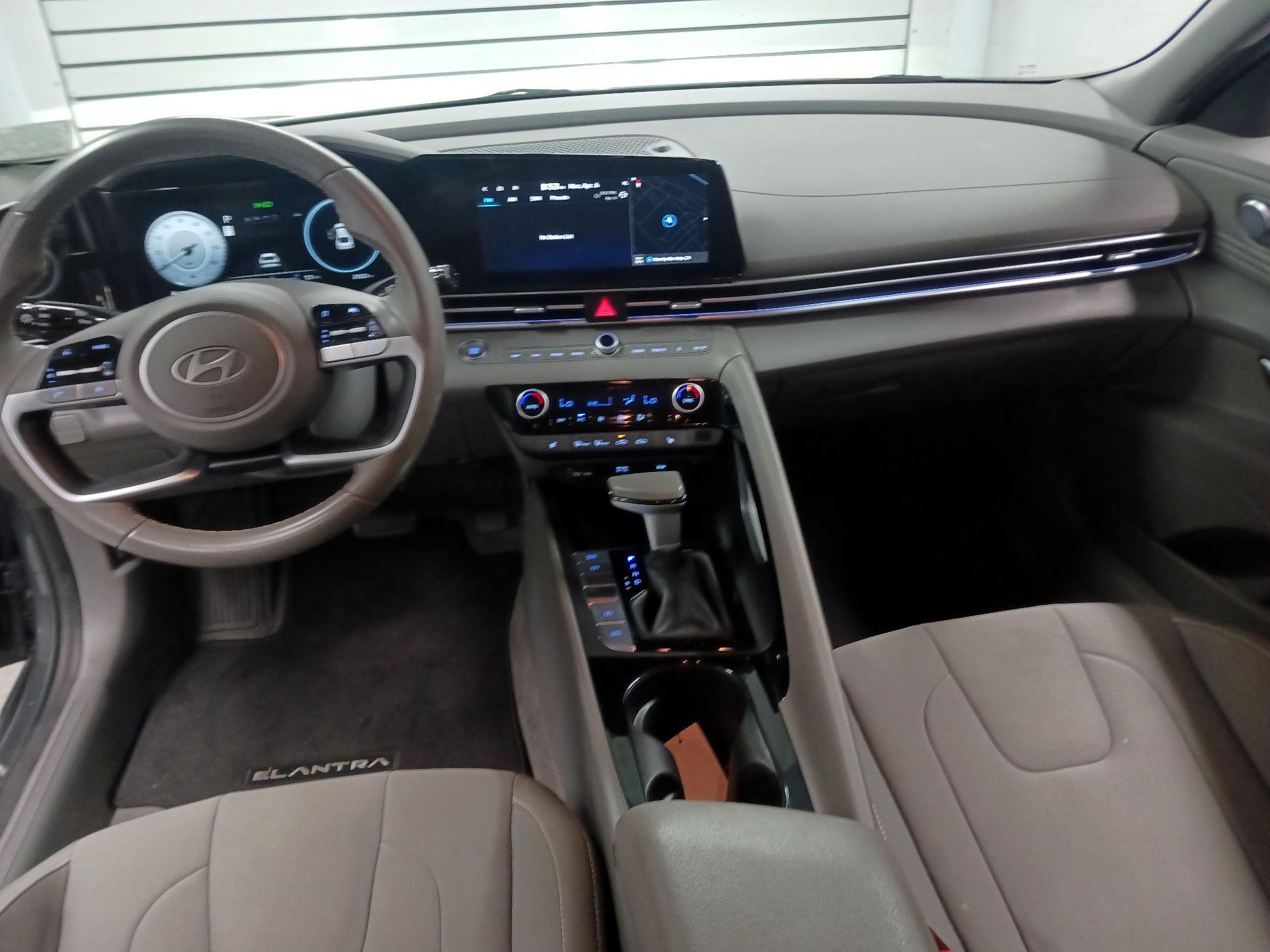 Thumbnail: 2024 Hyundai Elantra - 9