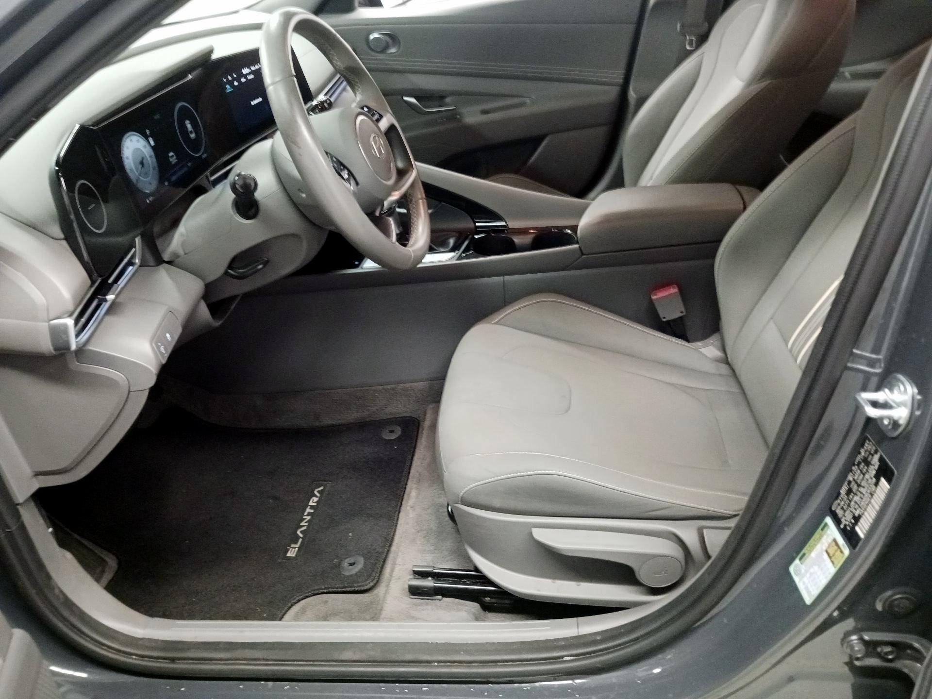 Thumbnail: 2024 Hyundai Elantra - 11