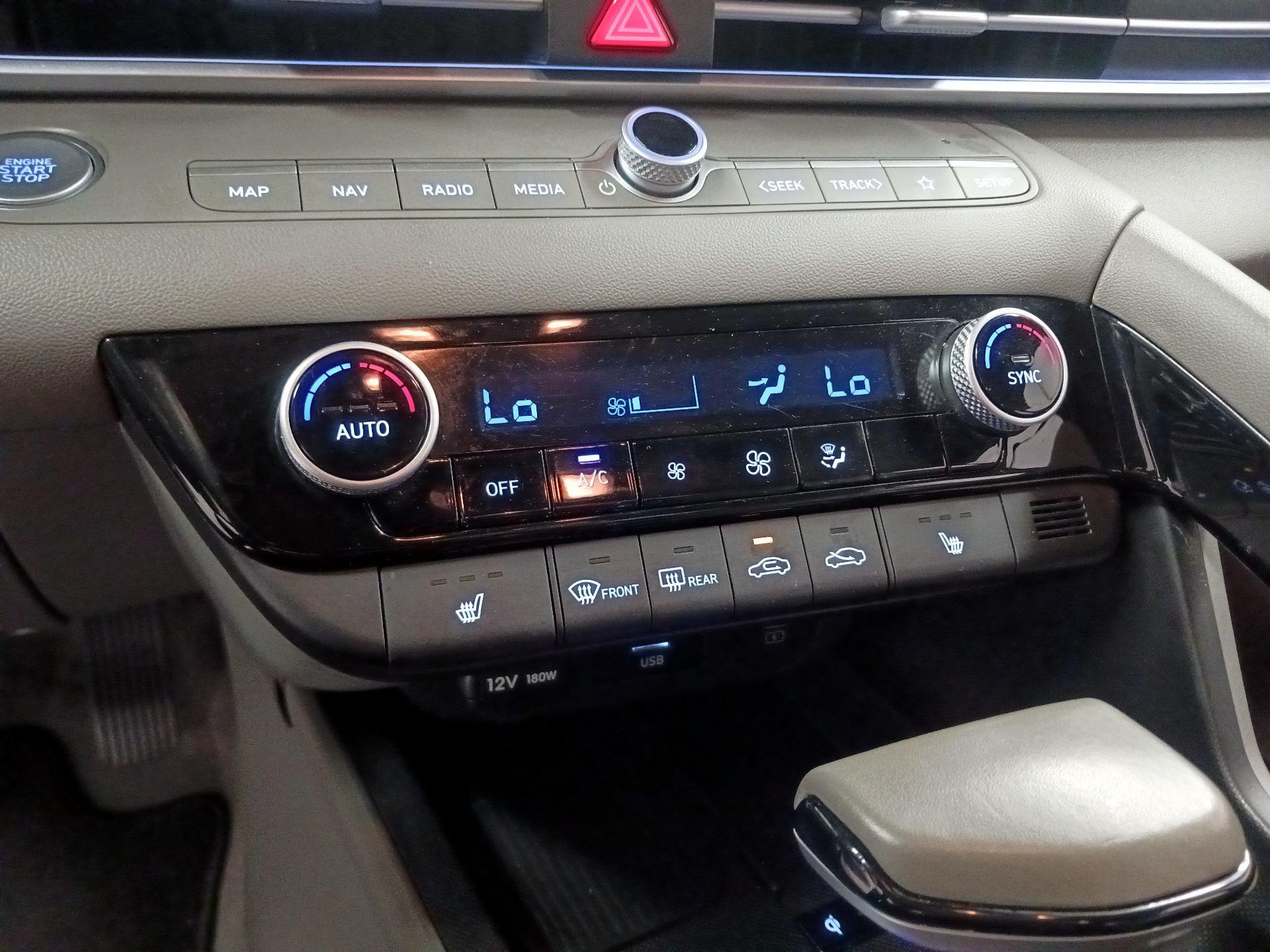 Thumbnail: 2024 Hyundai Elantra - 14