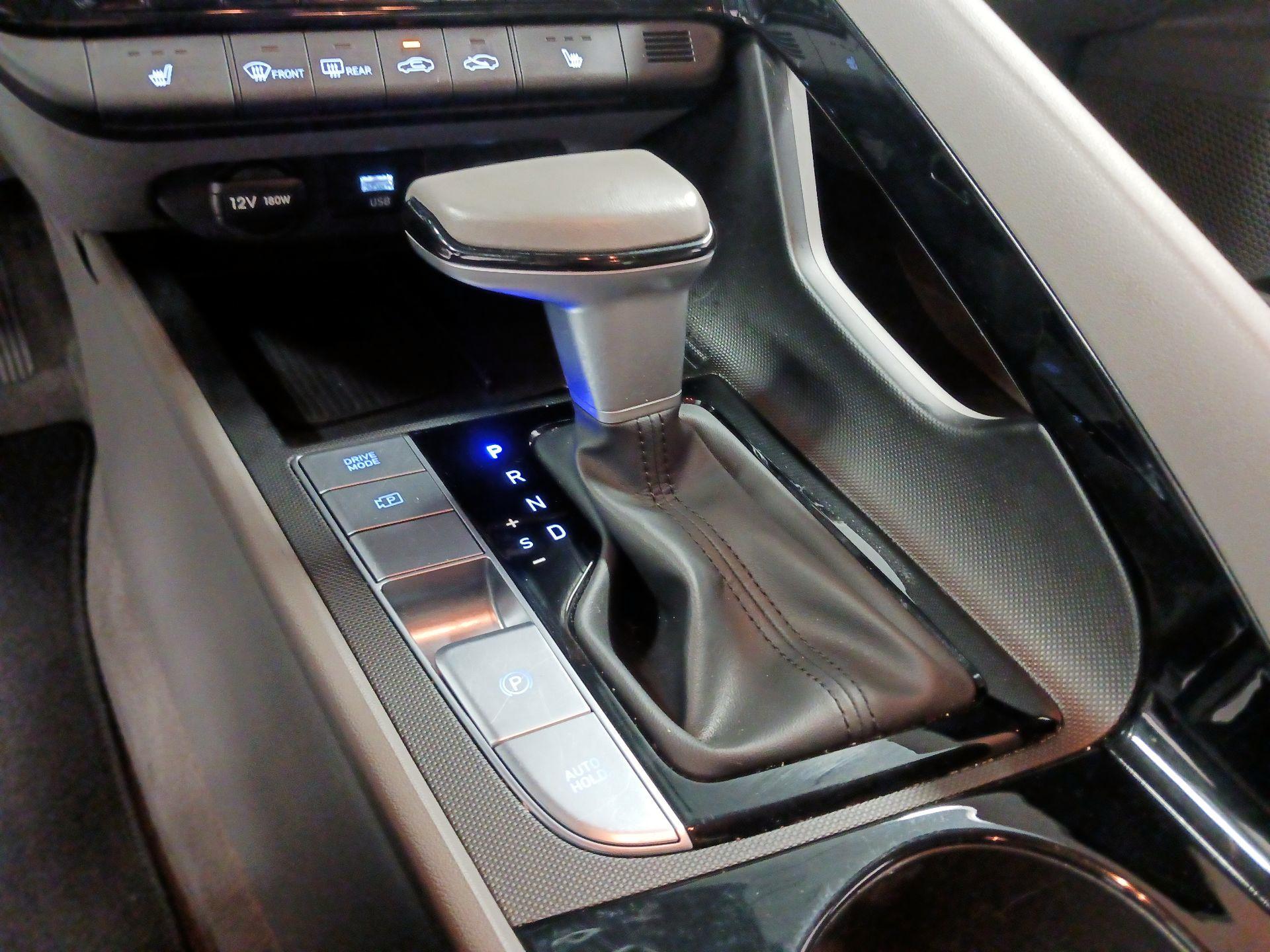 Thumbnail: 2024 Hyundai Elantra - 15