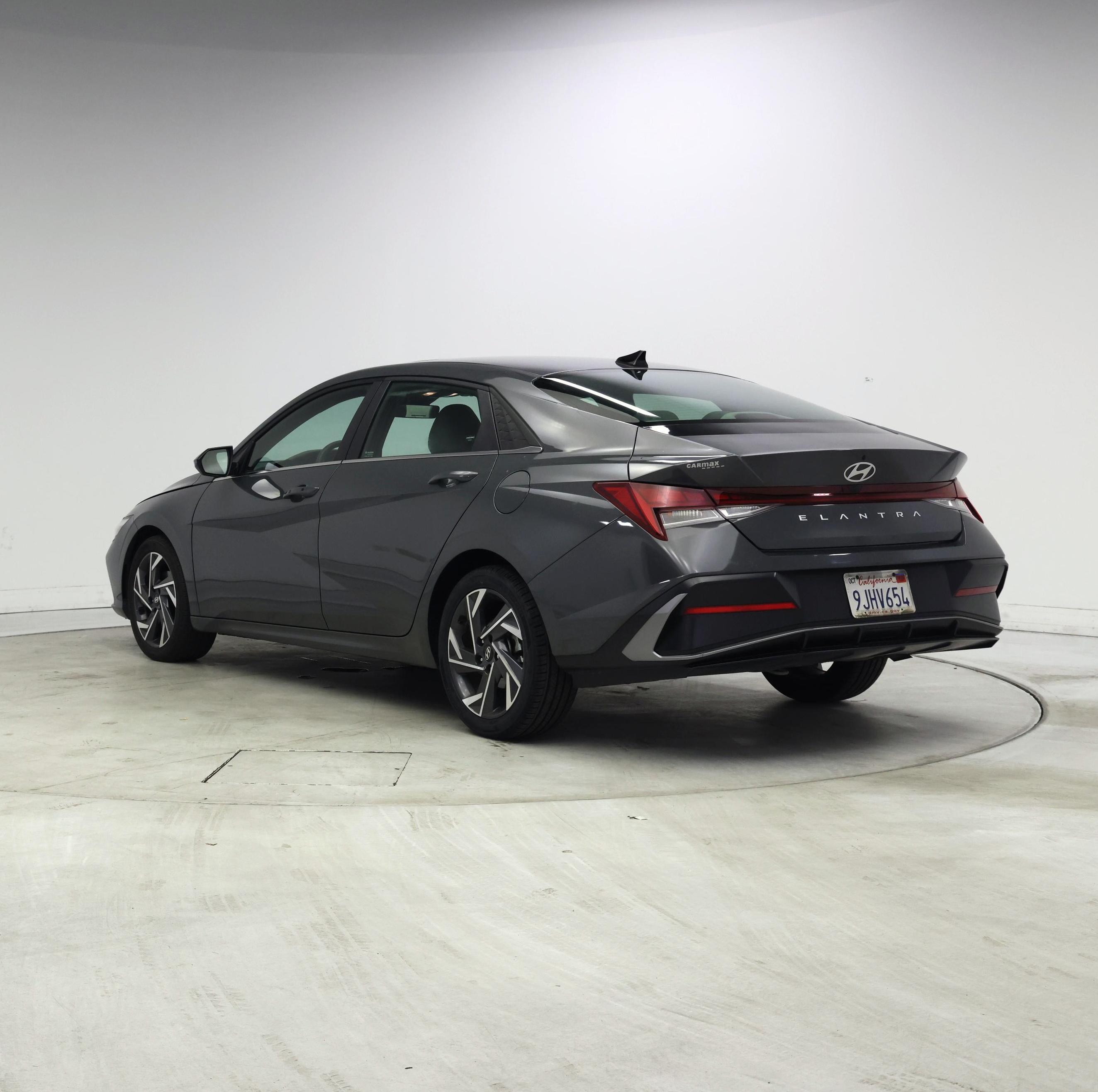 Thumbnail: 2024 Hyundai Elantra - 2