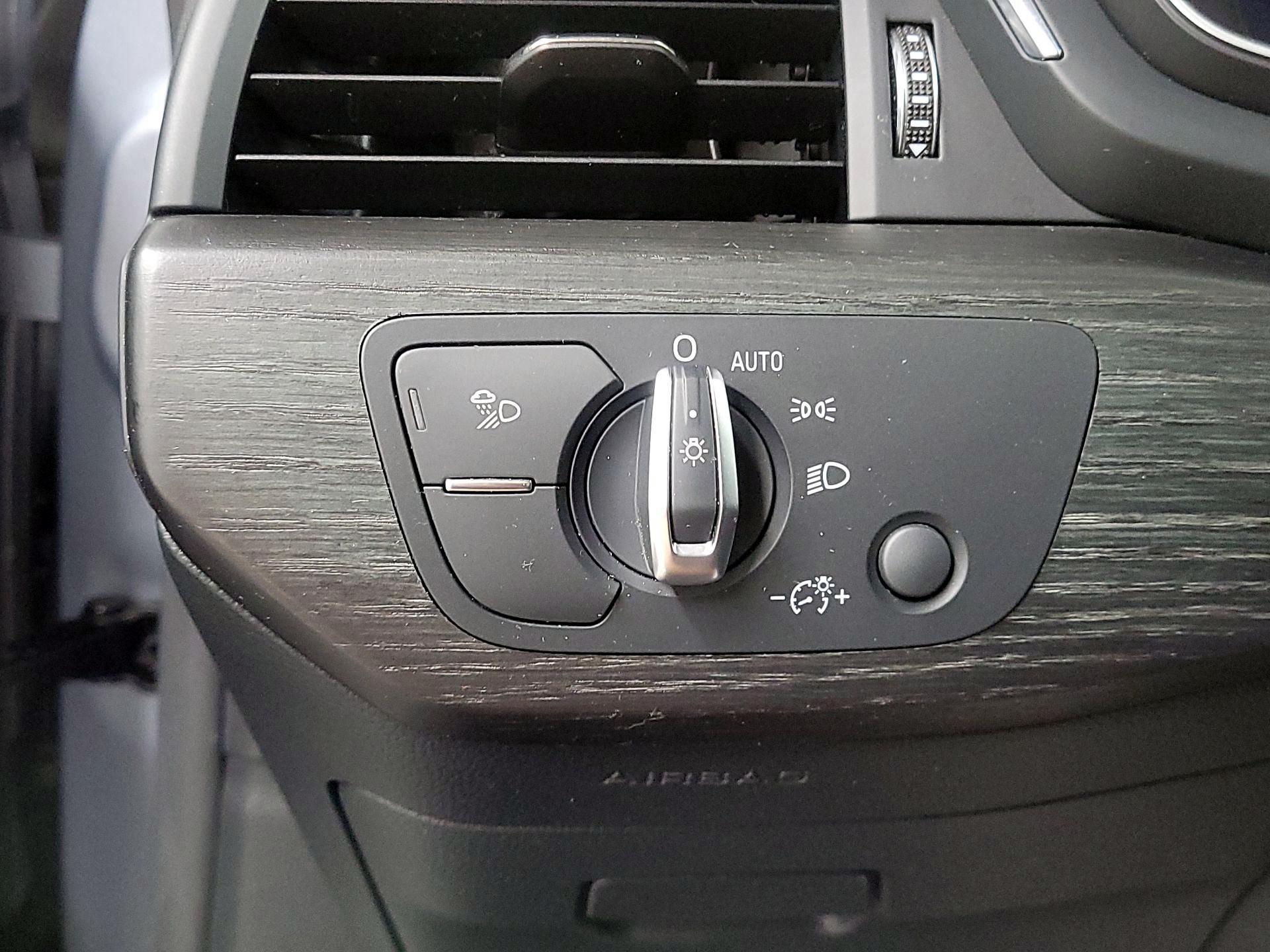 Thumbnail: 2020 Audi A5 - 13