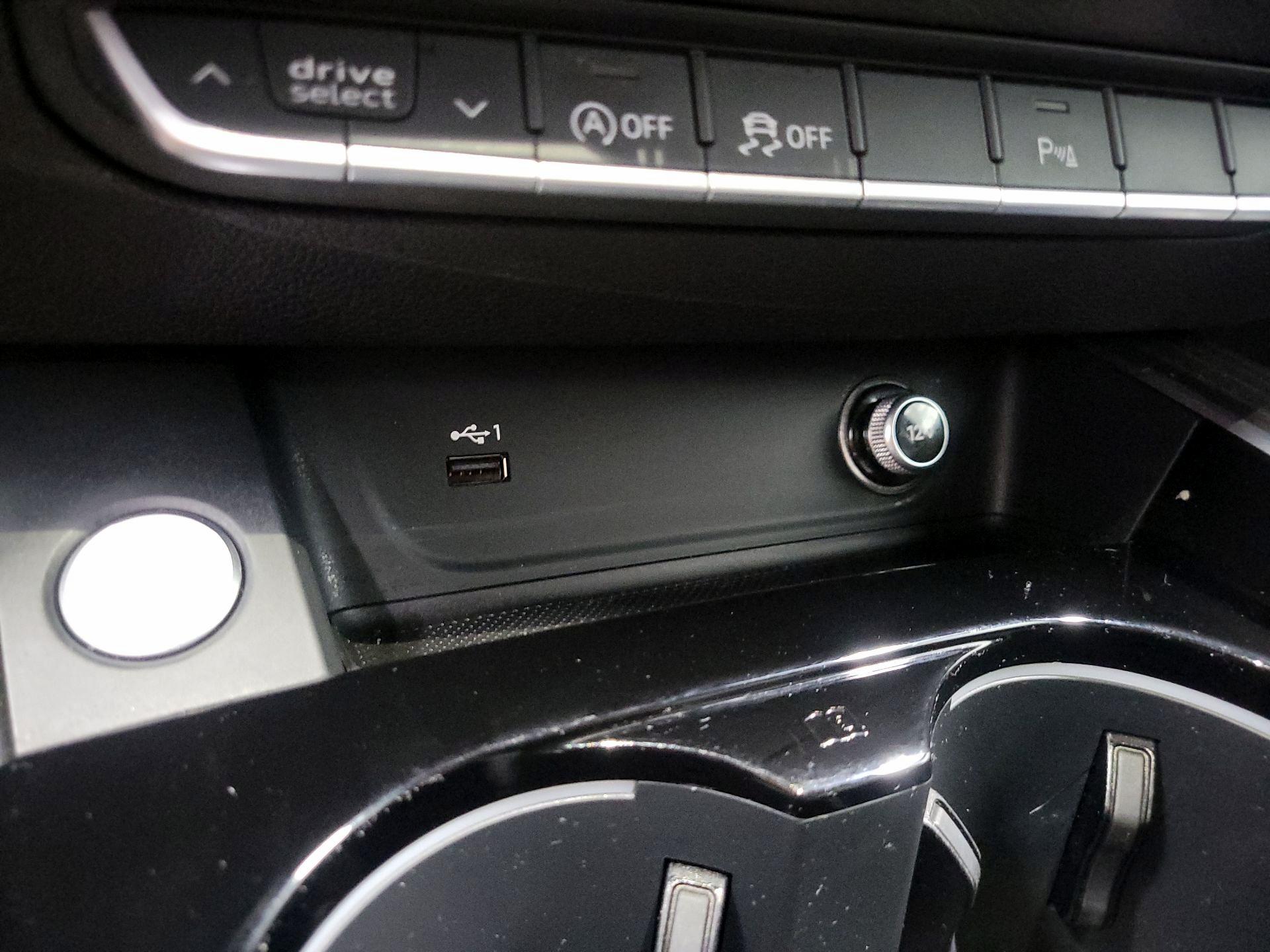 Thumbnail: 2020 Audi A5 - 18