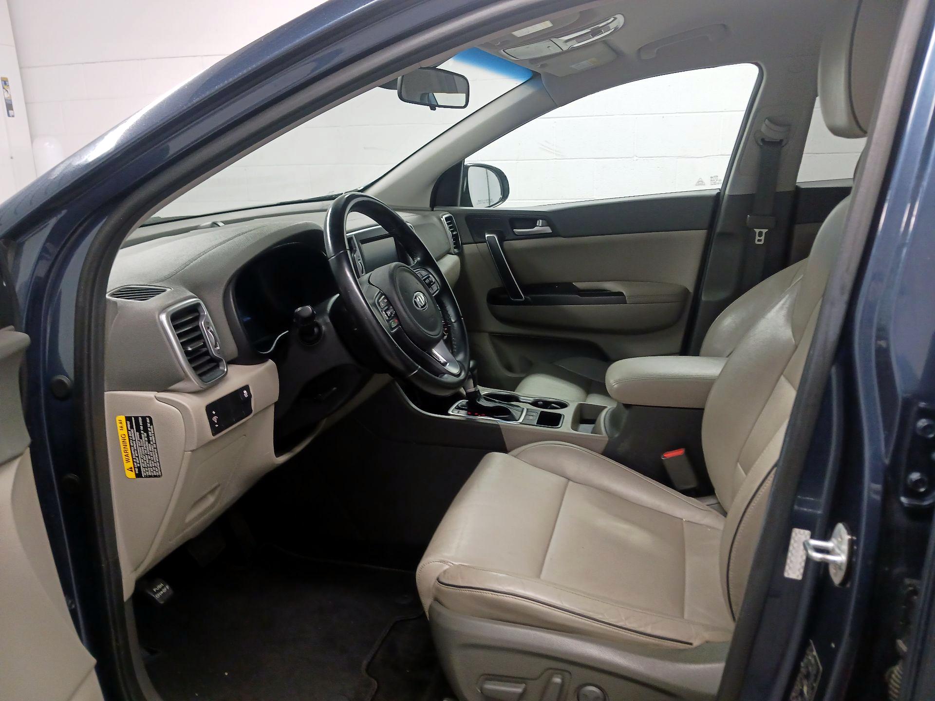 Thumbnail: 2017 Kia Sportage - 11