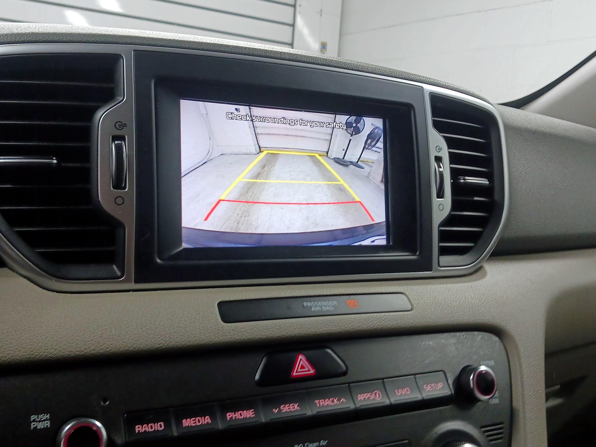 Thumbnail: 2017 Kia Sportage - 14