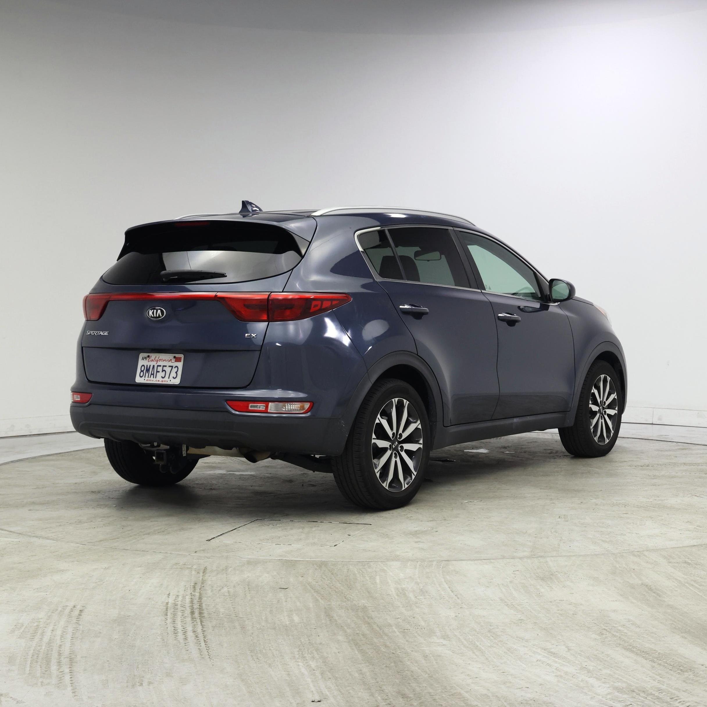 Thumbnail: 2017 Kia Sportage - 8