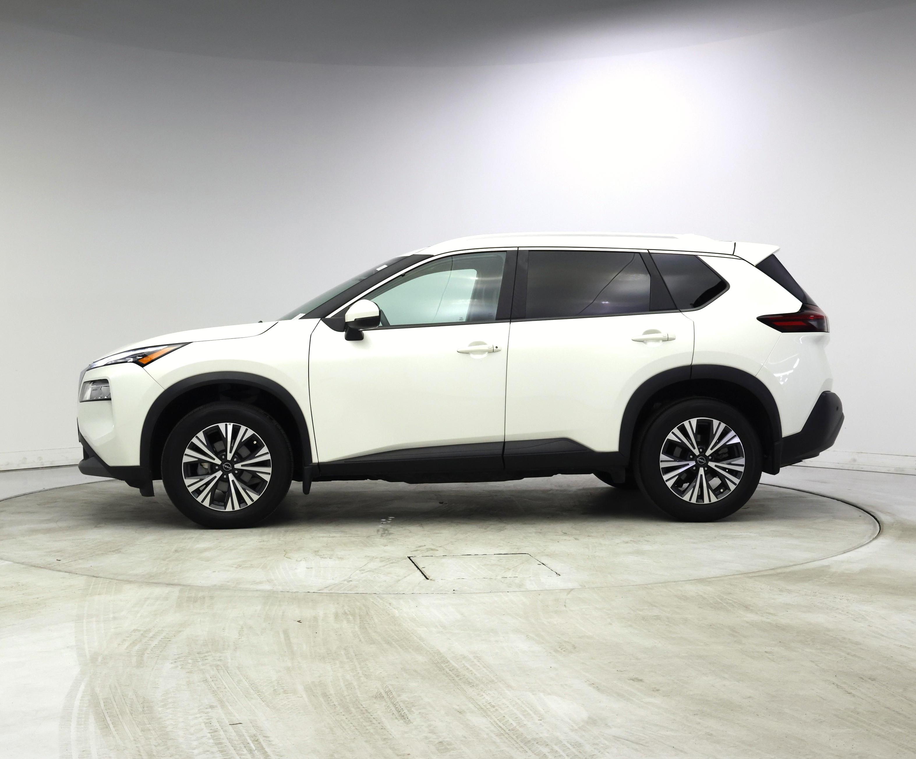 Thumbnail: 2023 Nissan Rogue - 3