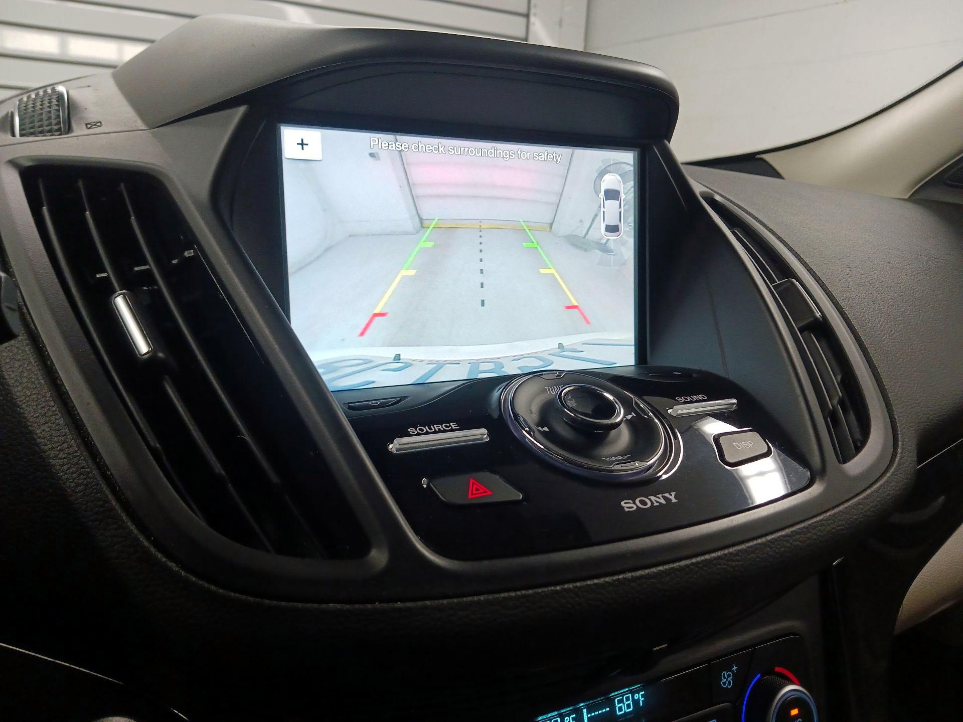 Thumbnail: 2018 Ford Escape - 14