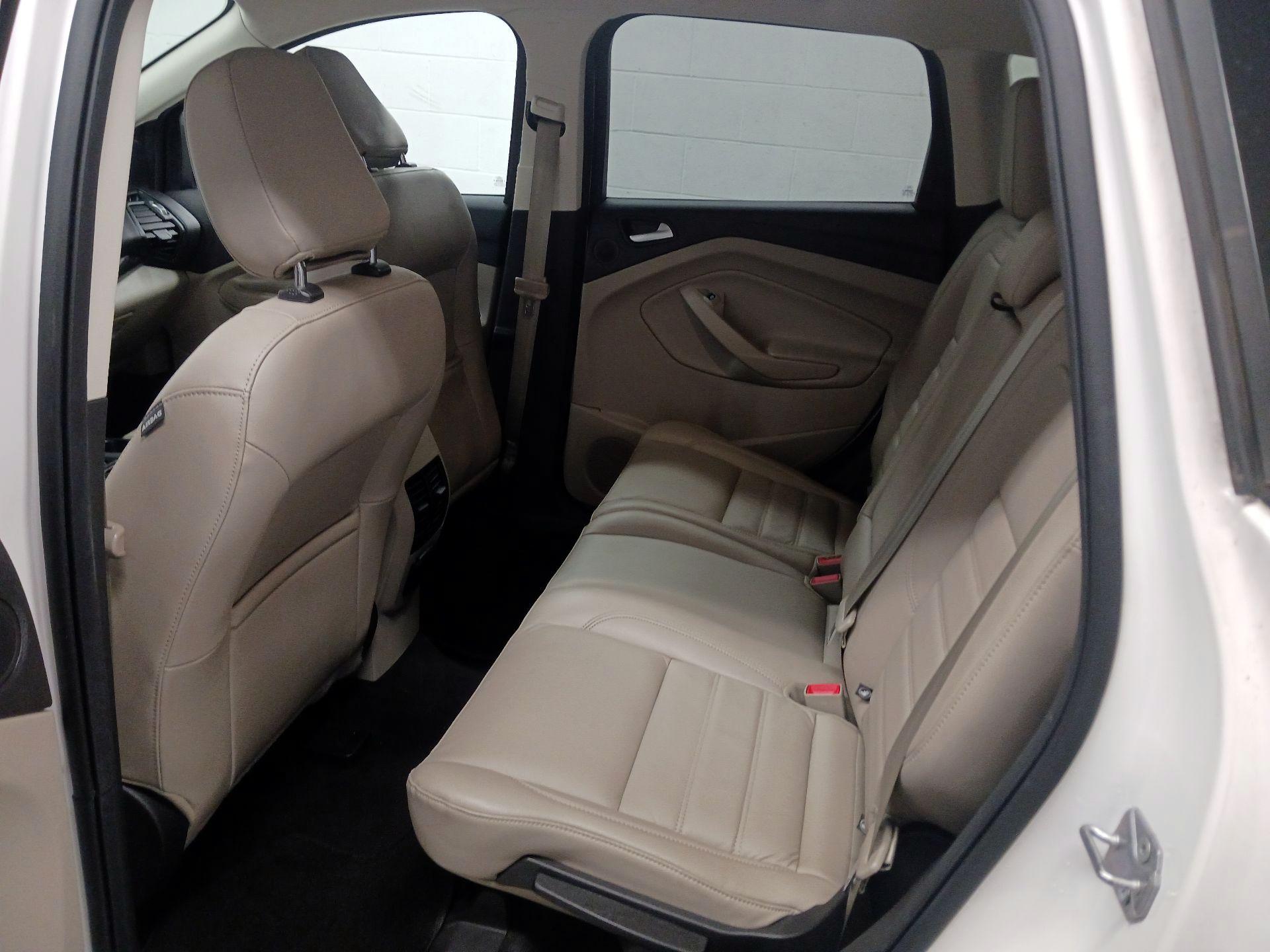 Thumbnail: 2018 Ford Escape - 19