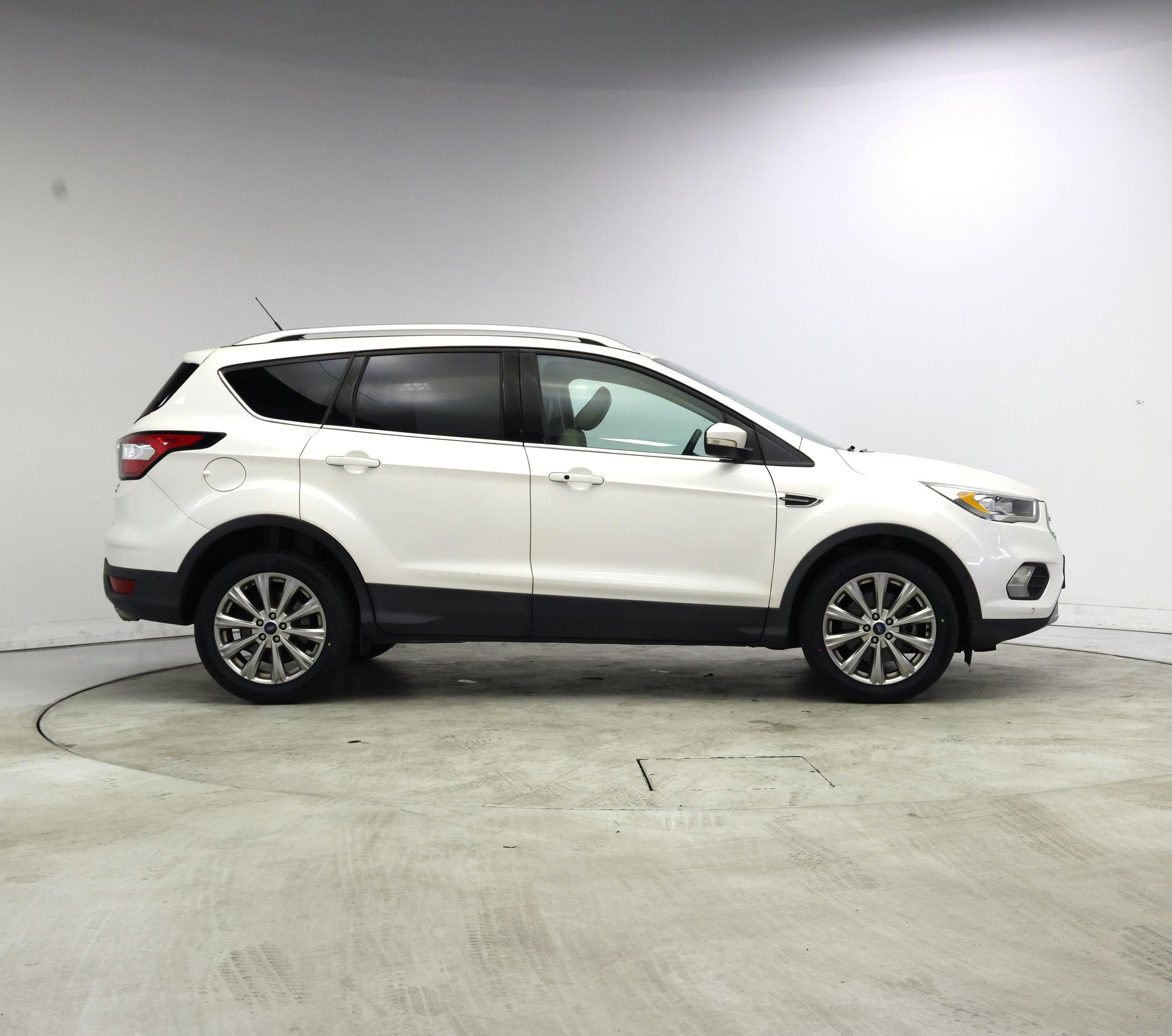 Thumbnail: 2018 Ford Escape - 7