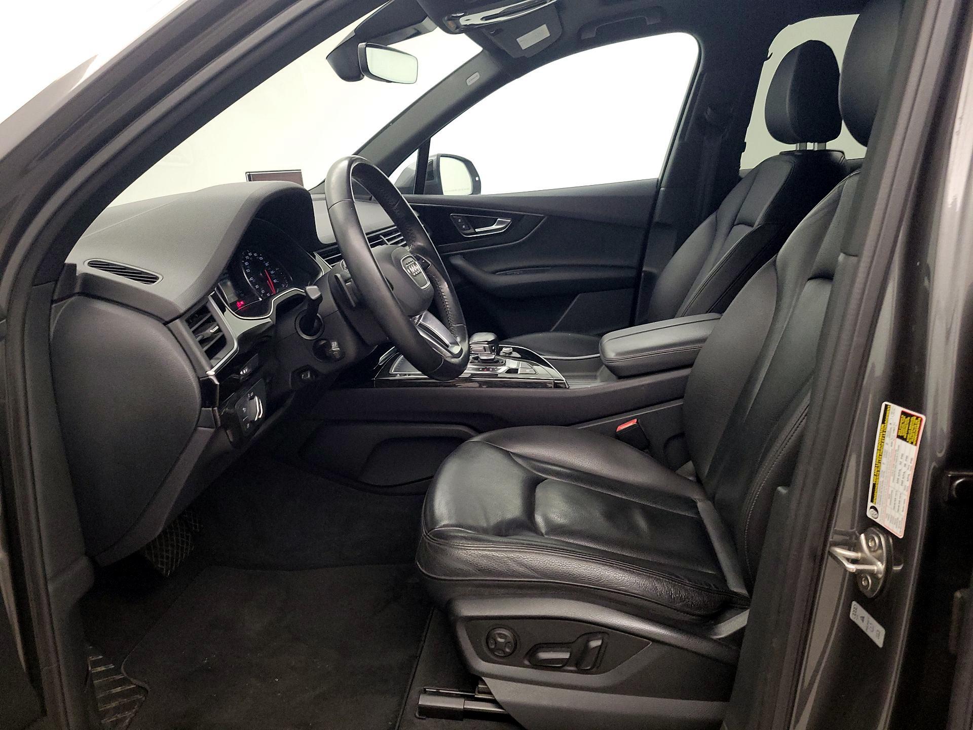 Thumbnail: 2019 Audi Q7 - 11