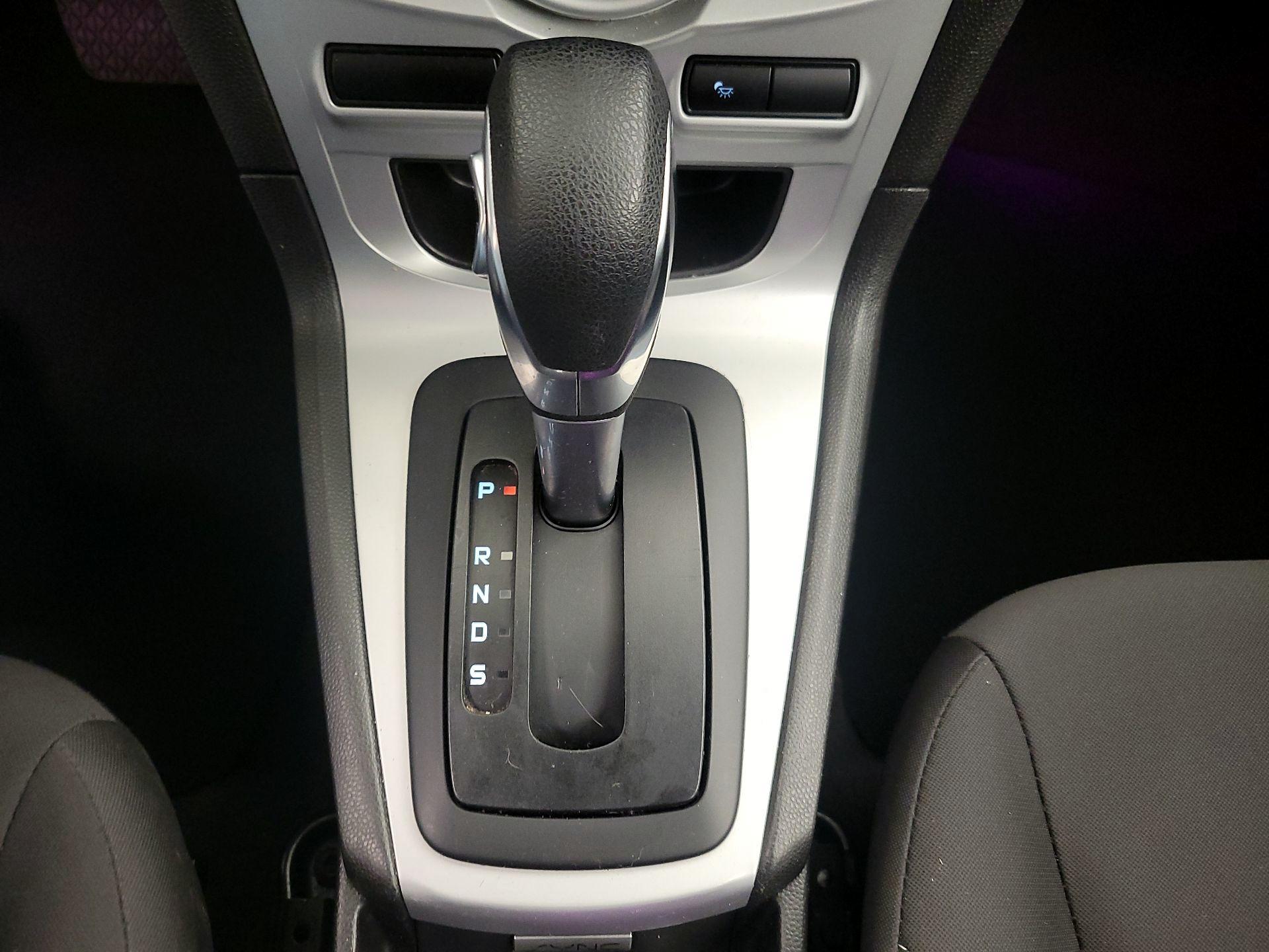 Thumbnail: 2018 Ford Fiesta - 16