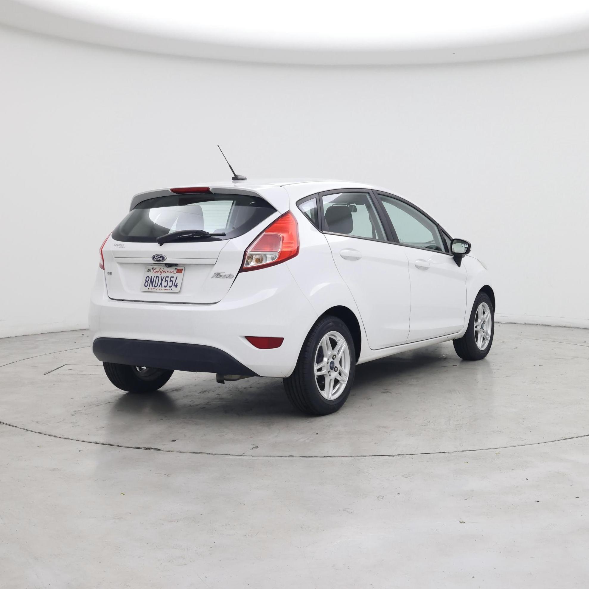 Thumbnail: 2018 Ford Fiesta - 8