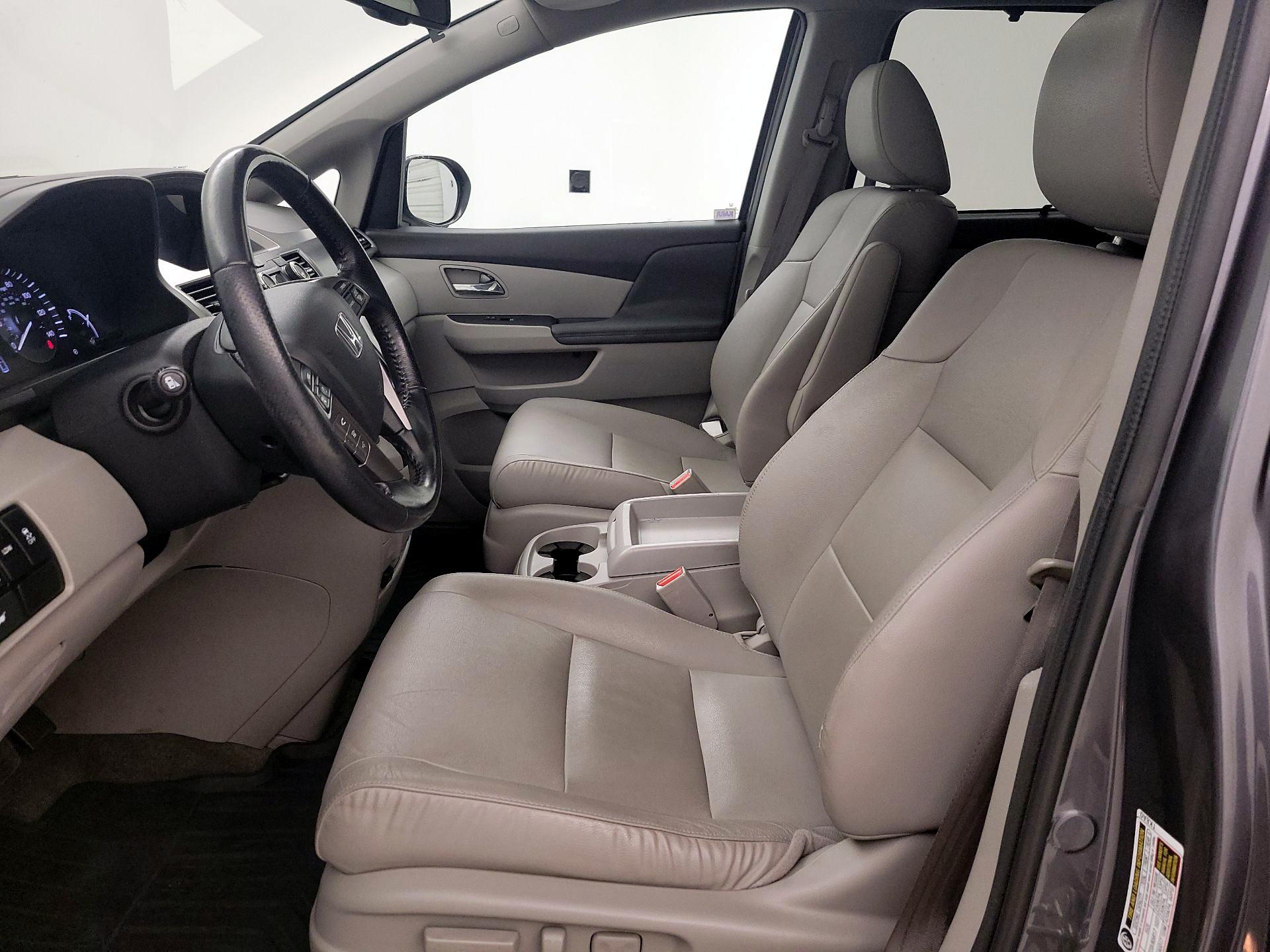 Thumbnail: 2016 Honda Odyssey - 9