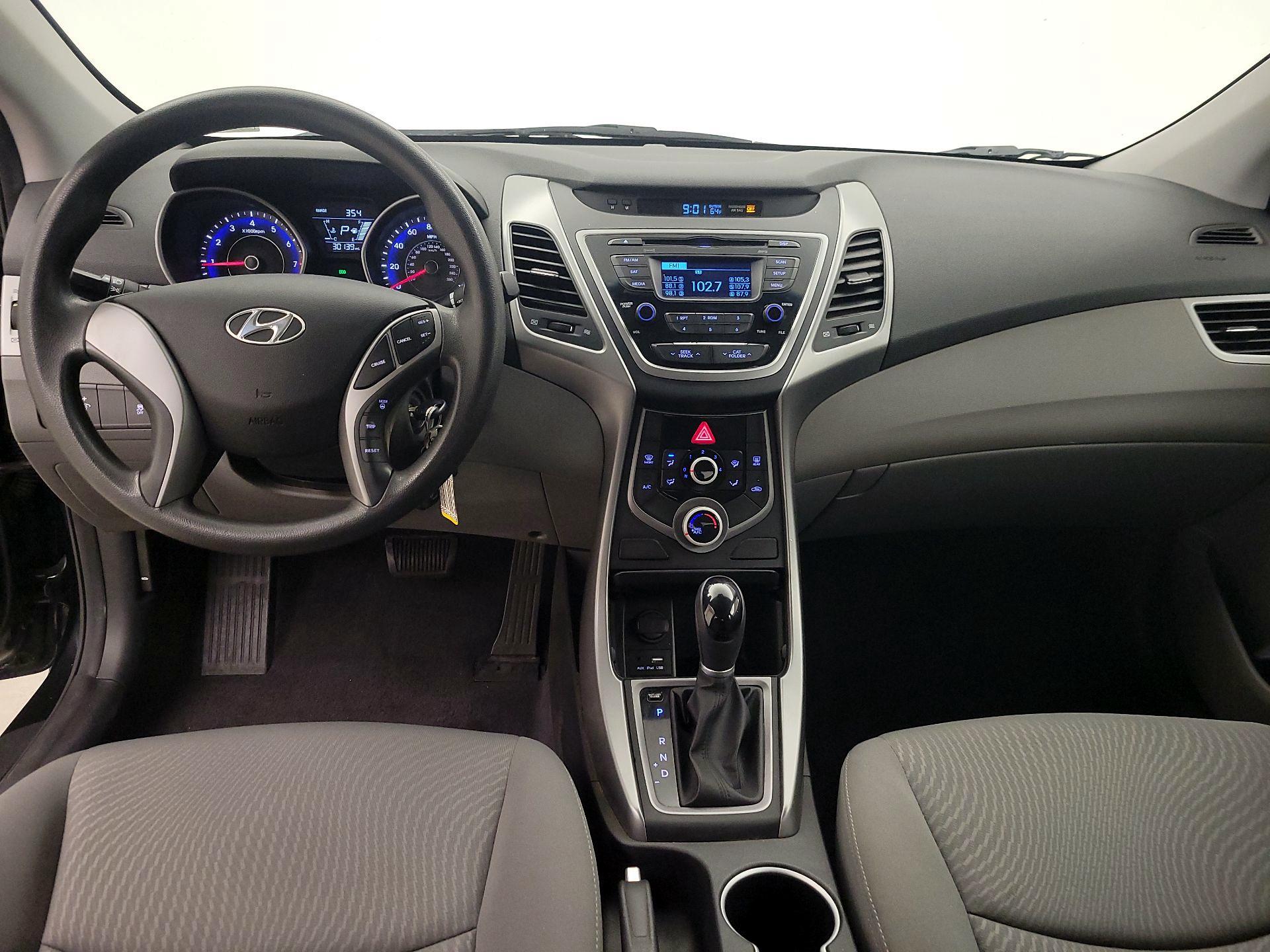 Thumbnail: 2014 Hyundai Elantra - 9