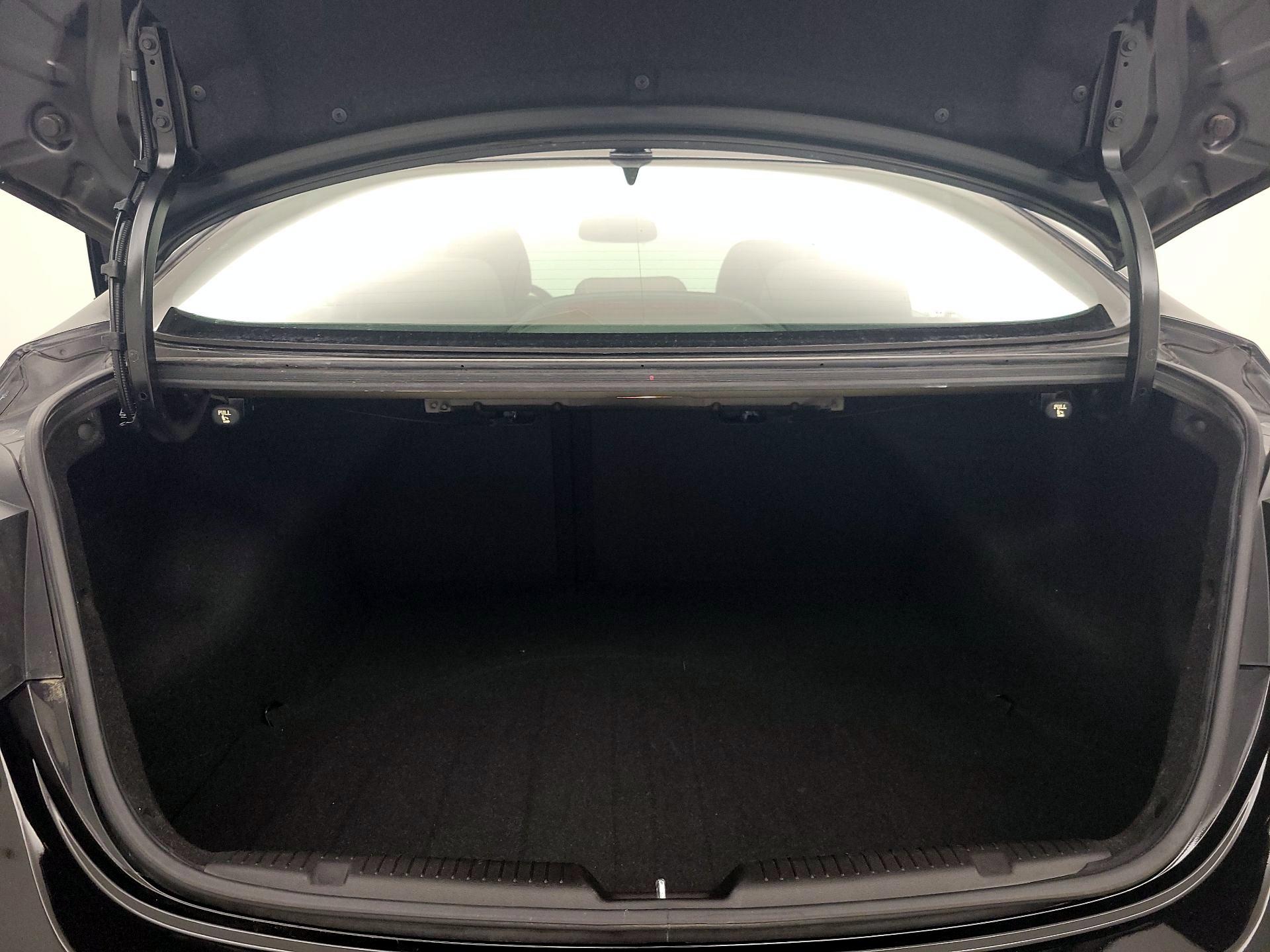 Thumbnail: 2014 Hyundai Elantra - 20