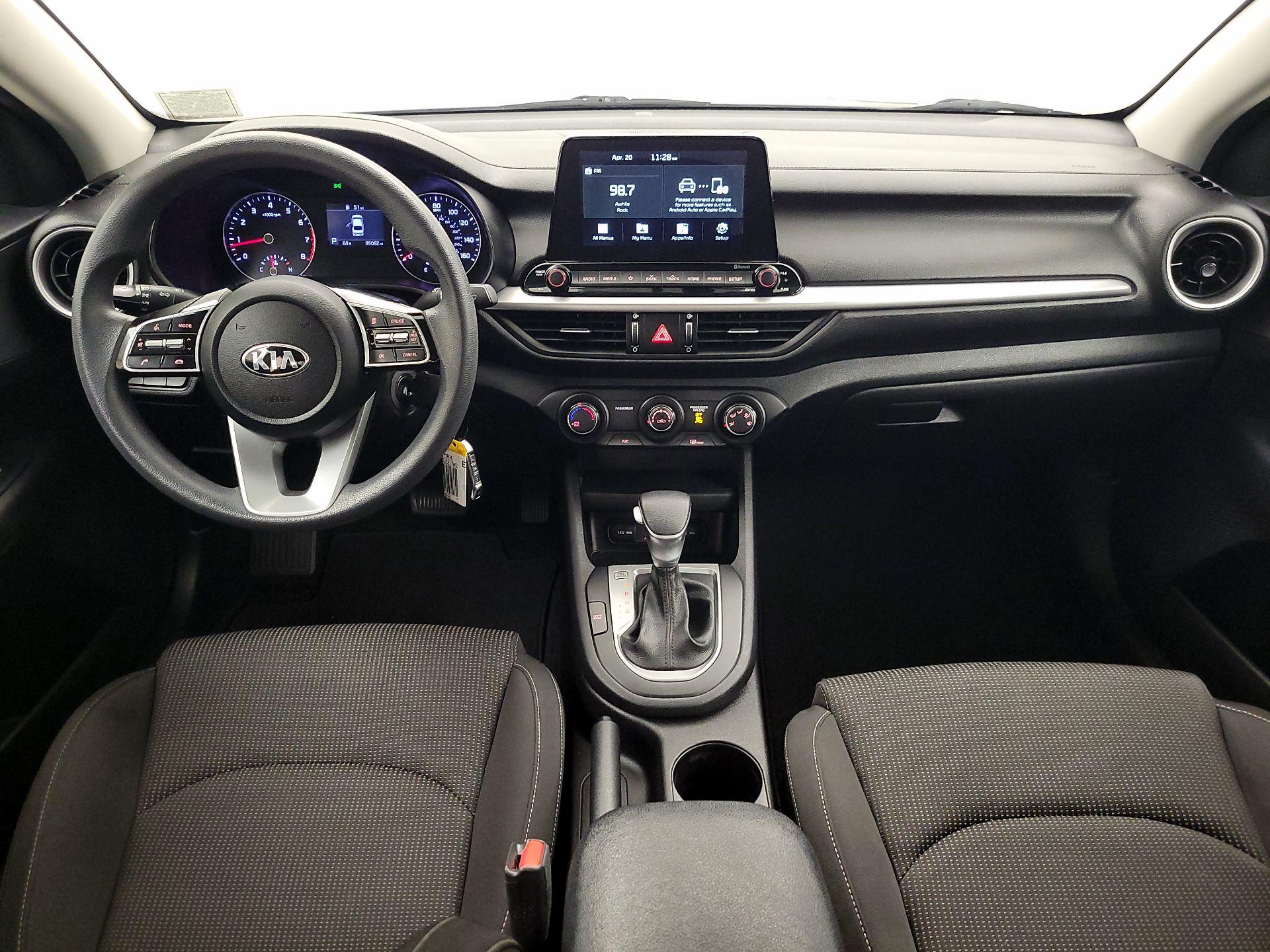 Thumbnail: 2020 Kia Forte - 9
