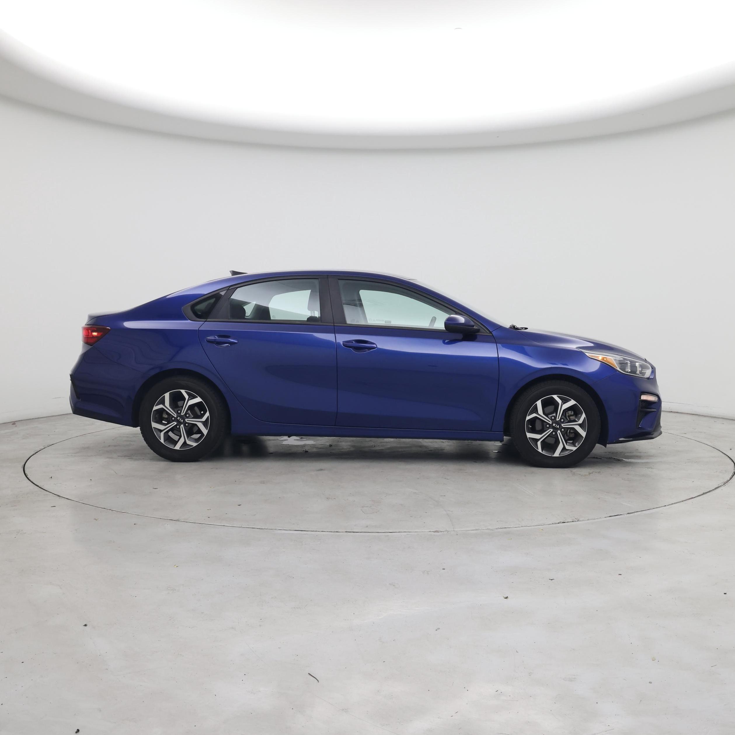 Thumbnail: 2020 Kia Forte - 7
