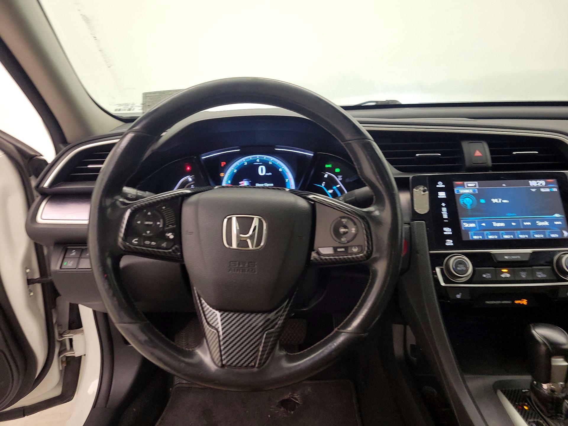 Thumbnail: 2017 Honda Civic - 10