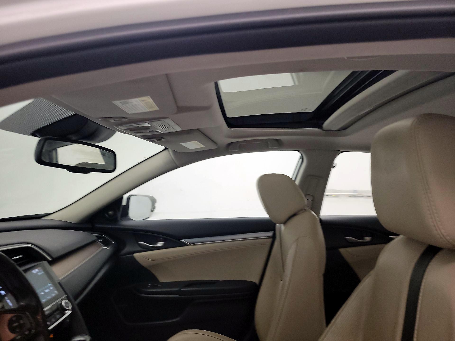 Thumbnail: 2017 Honda Civic - 19