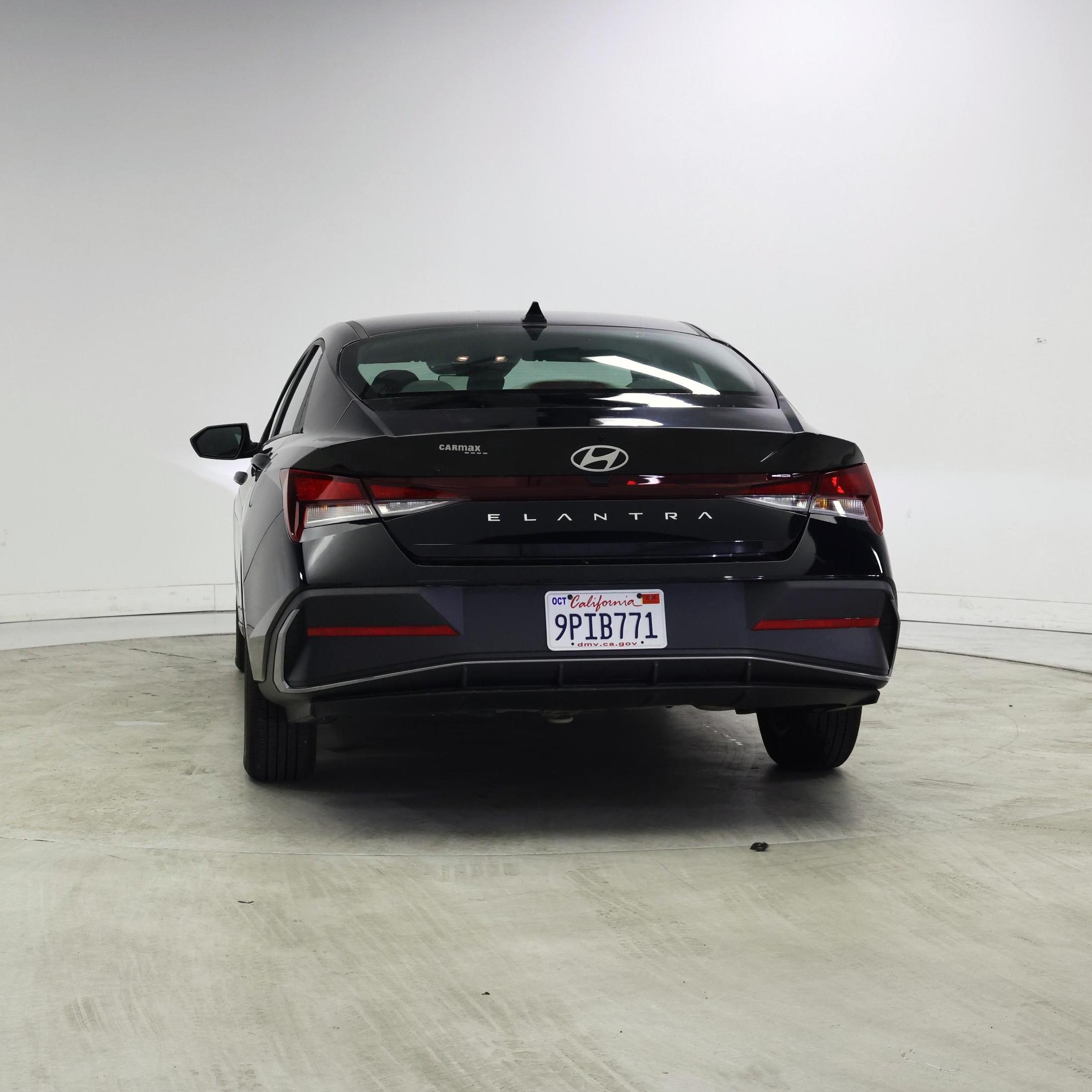 Thumbnail: 2024 Hyundai Elantra - 6
