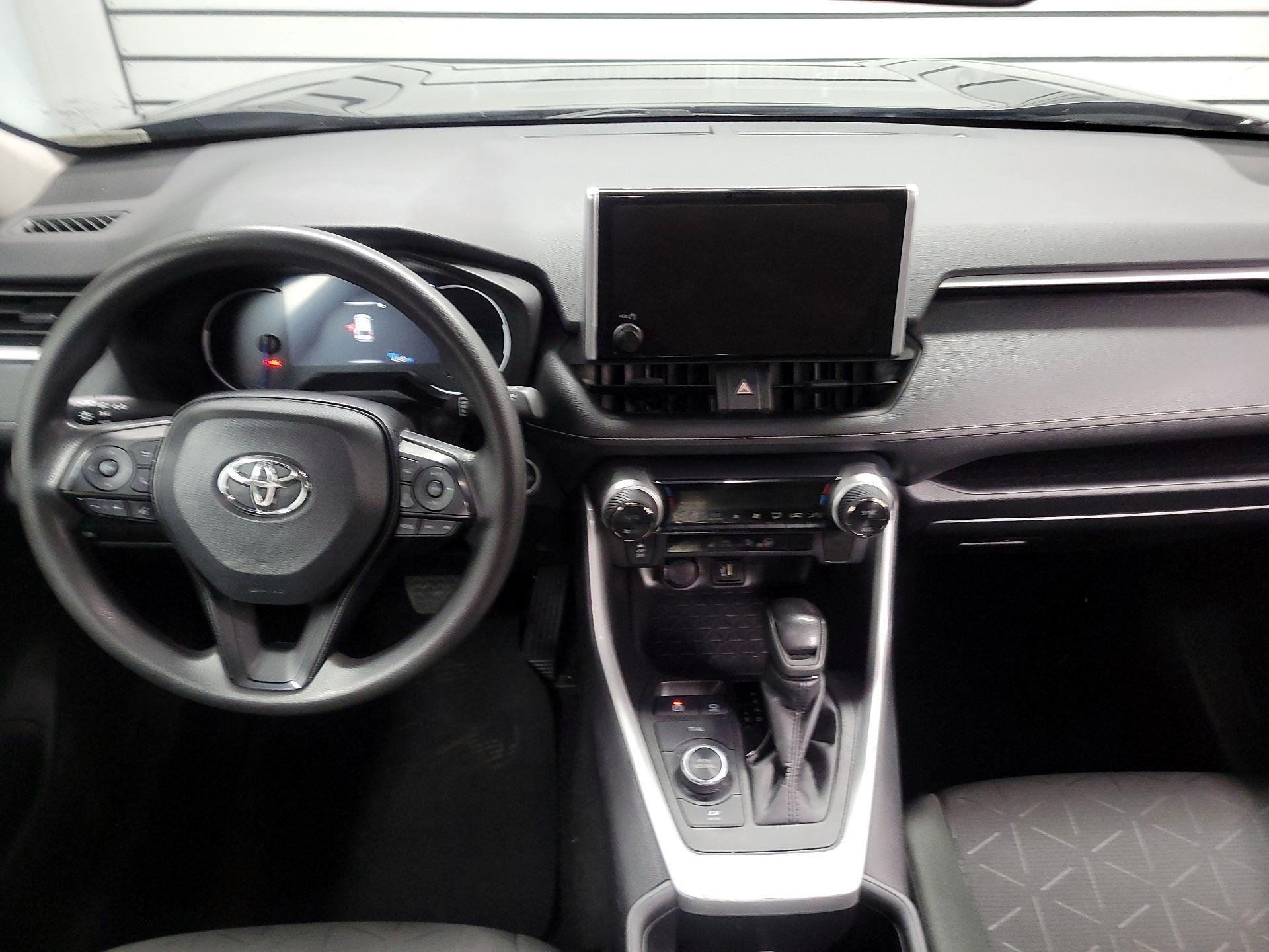 Thumbnail: 2024 Toyota RAV4 - 9