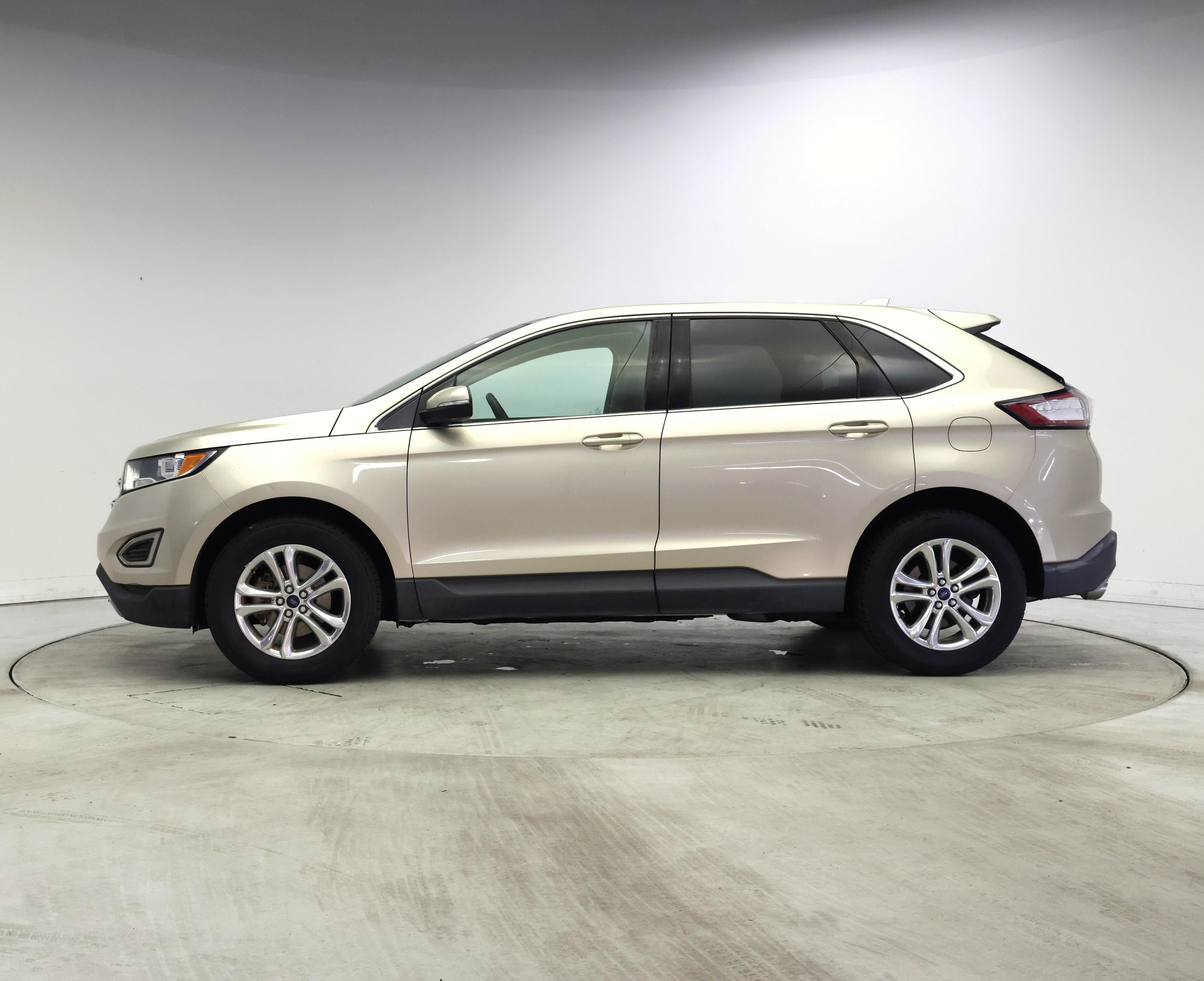 Thumbnail: 2017 Ford Edge - 3