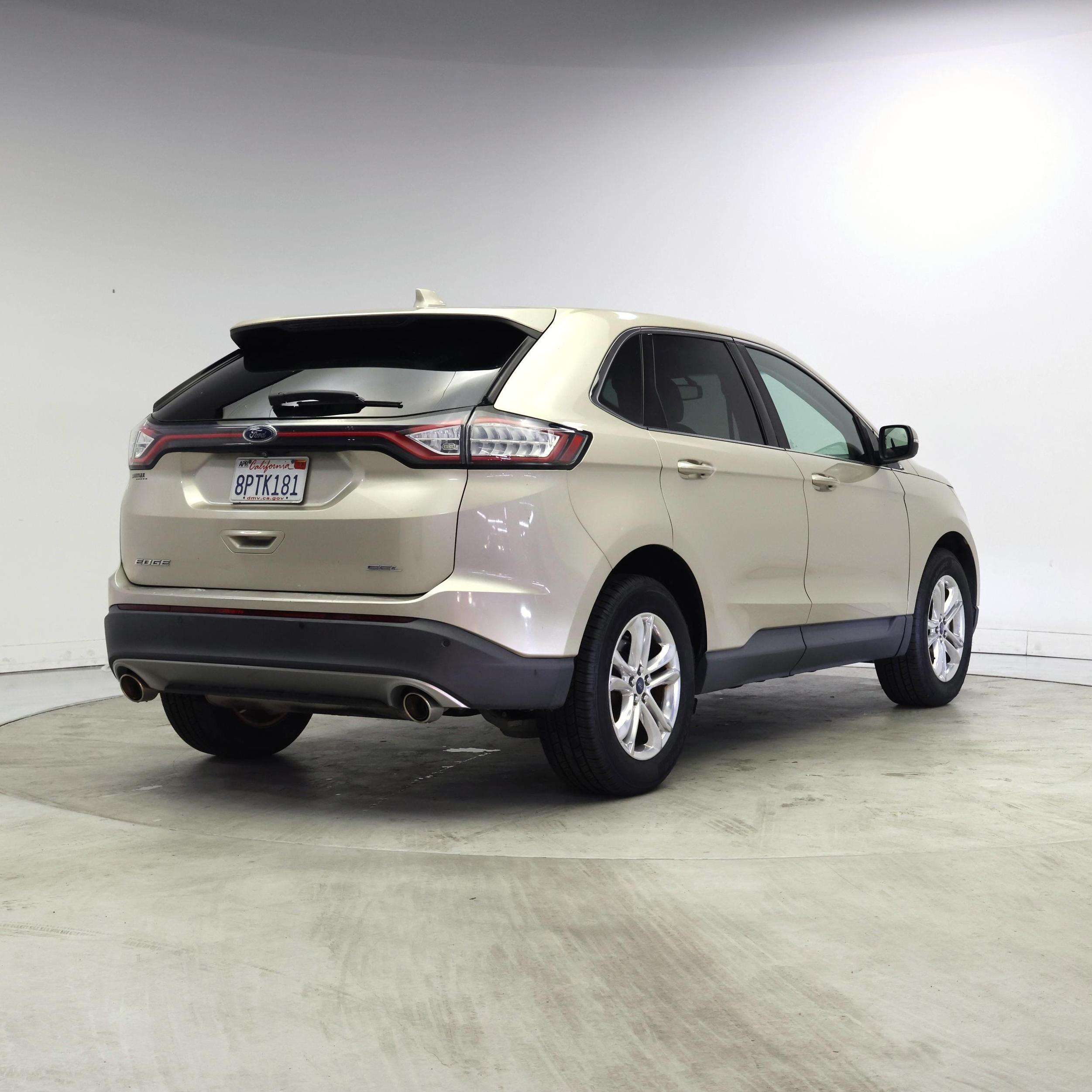 Thumbnail: 2017 Ford Edge - 8