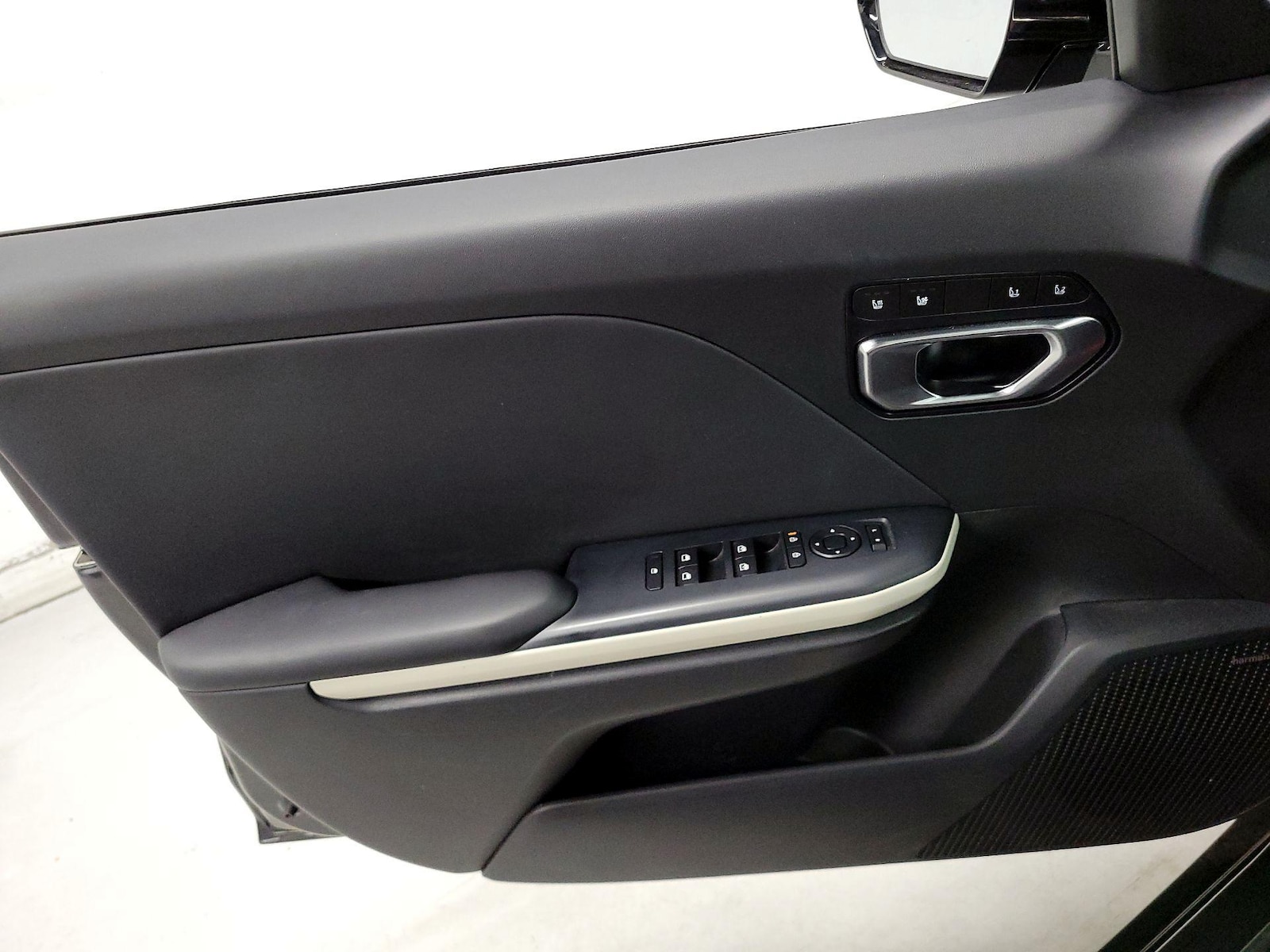 2025 Kia K4 GT-Line - Photo 13