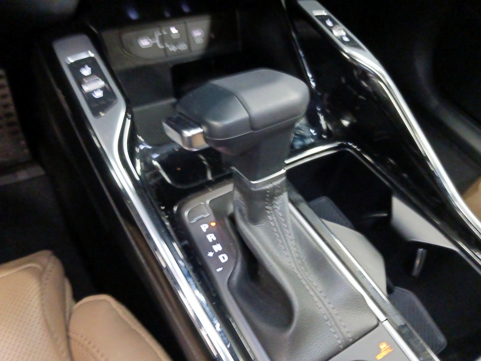 Thumbnail: 2024 Kia Sorento - 15