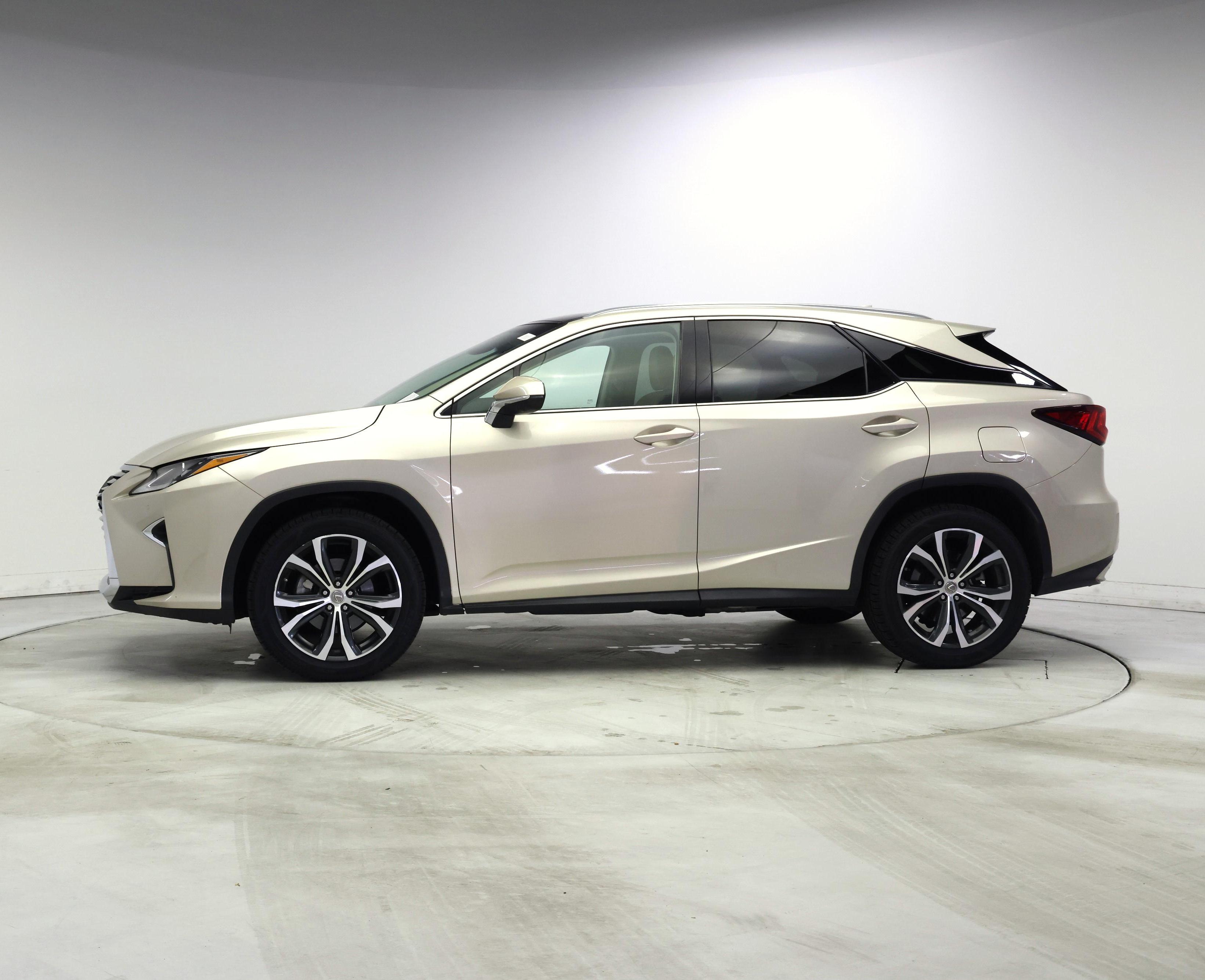 Thumbnail: 2016 Lexus RX - 3
