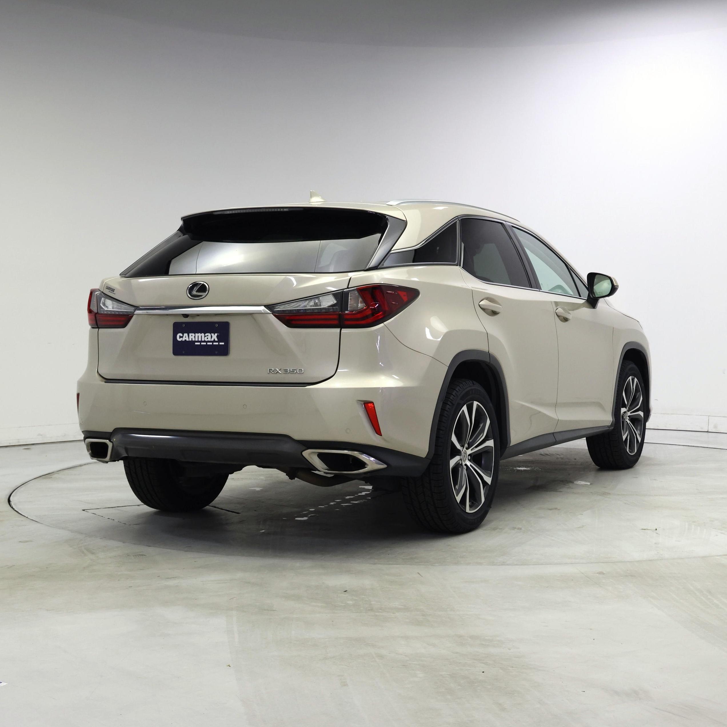 Thumbnail: 2016 Lexus RX - 8