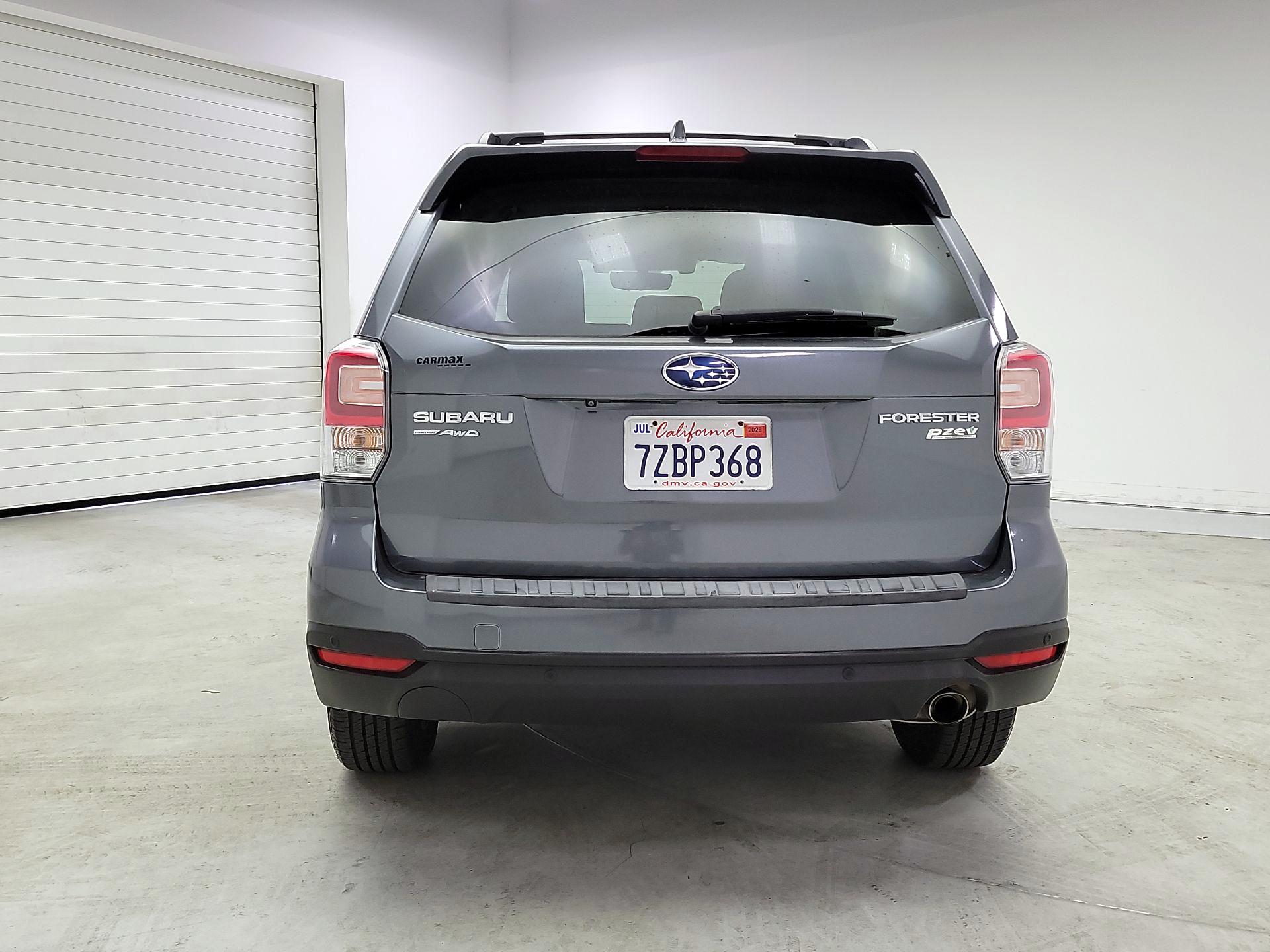 Thumbnail: 2017 Subaru Forester - 6