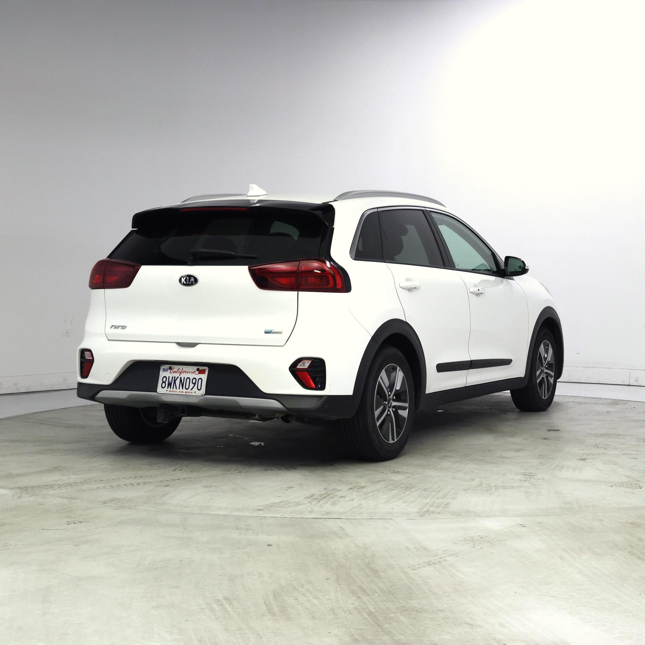 Thumbnail: 2020 Kia Niro - 8