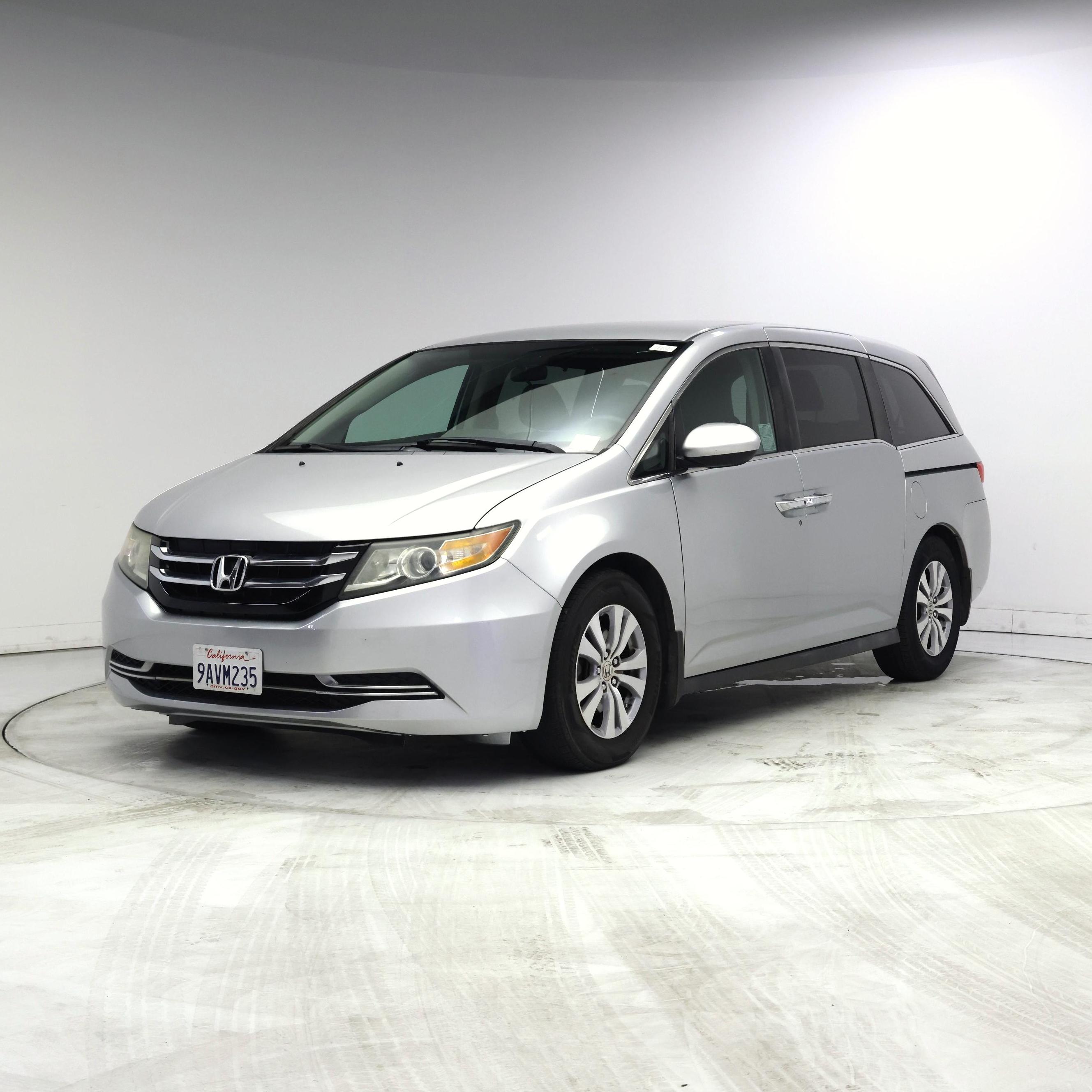 Thumbnail: 2015 Honda Odyssey - 4