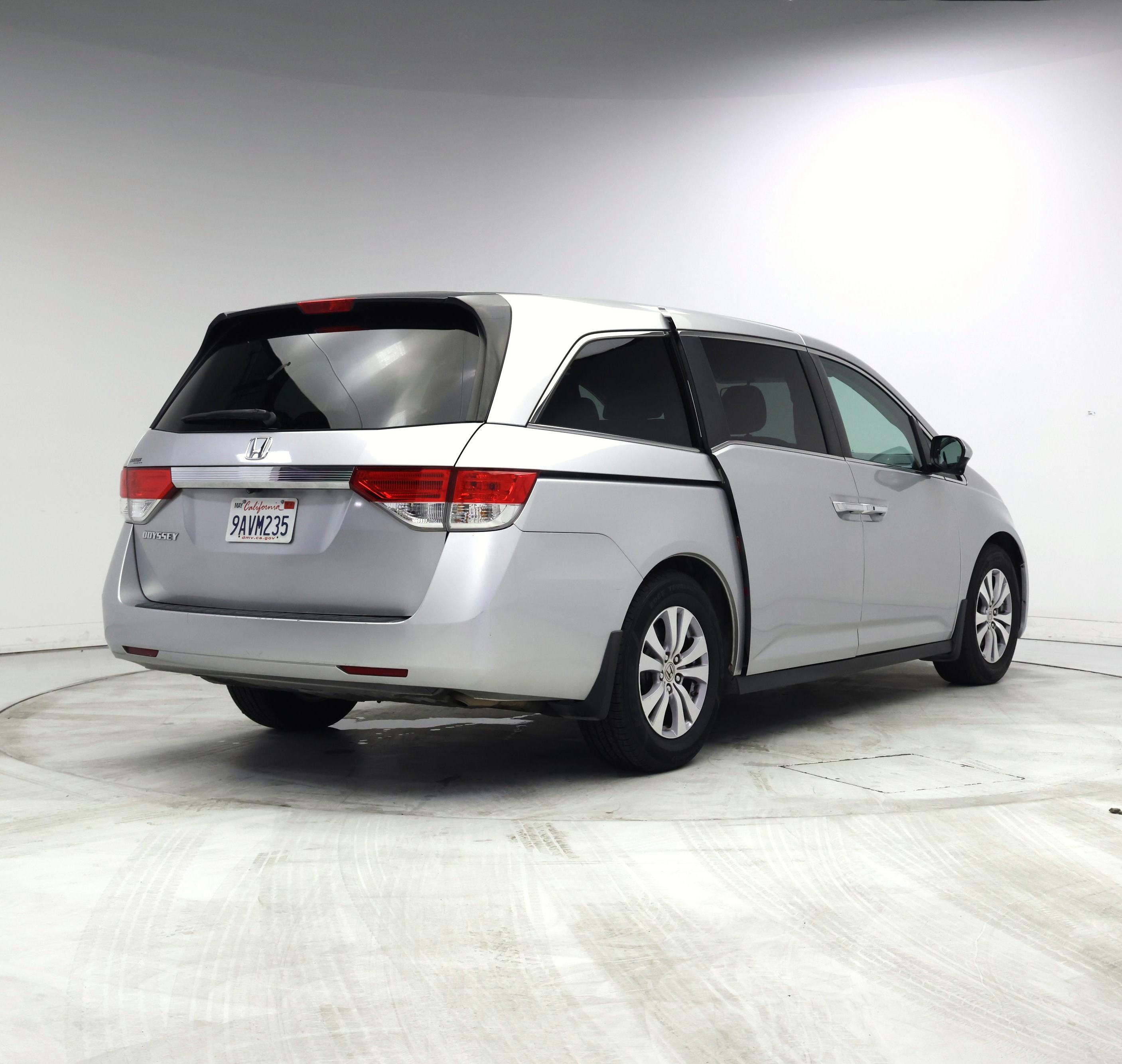 Thumbnail: 2015 Honda Odyssey - 8